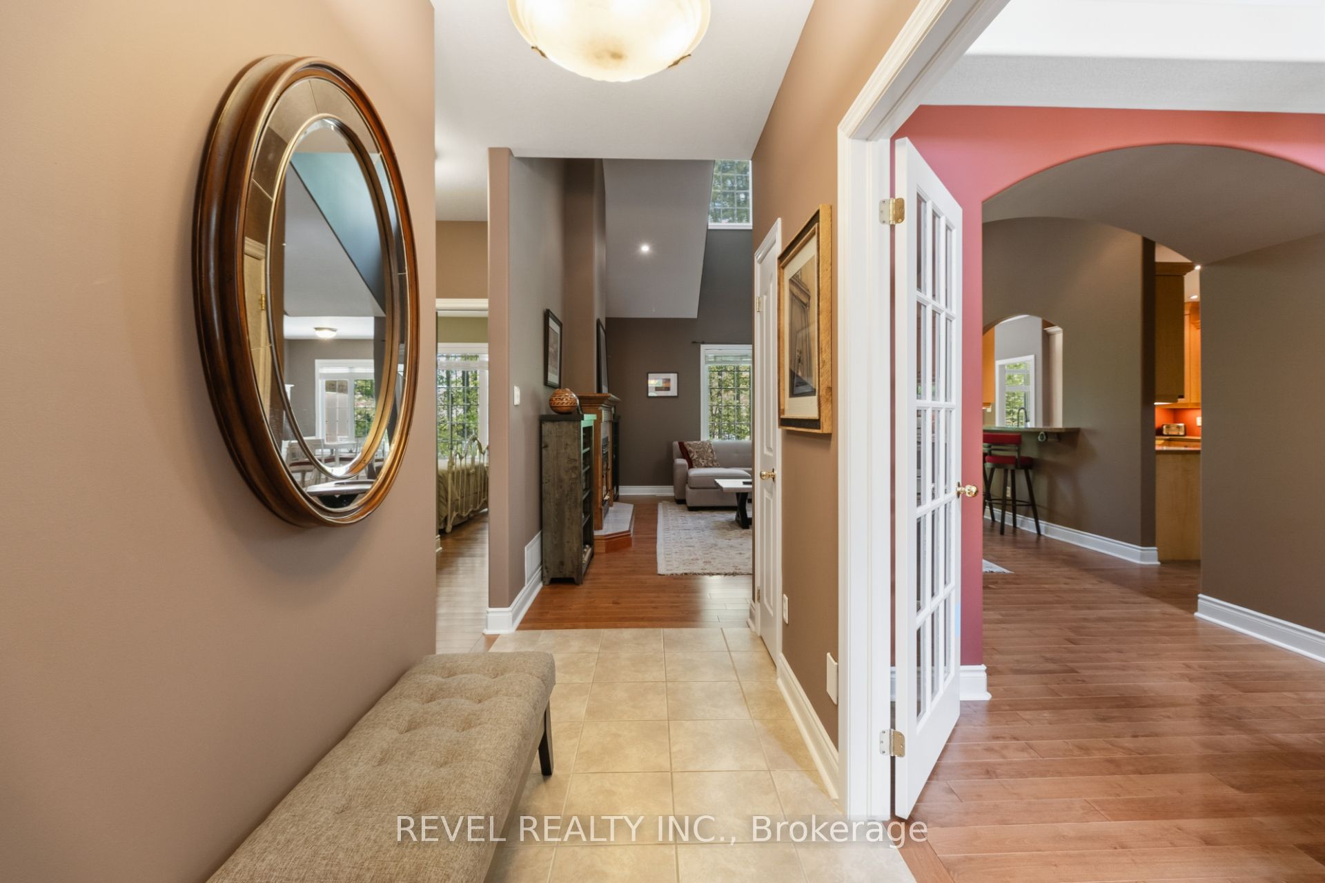 23 Laddie Lane Property Photo 6