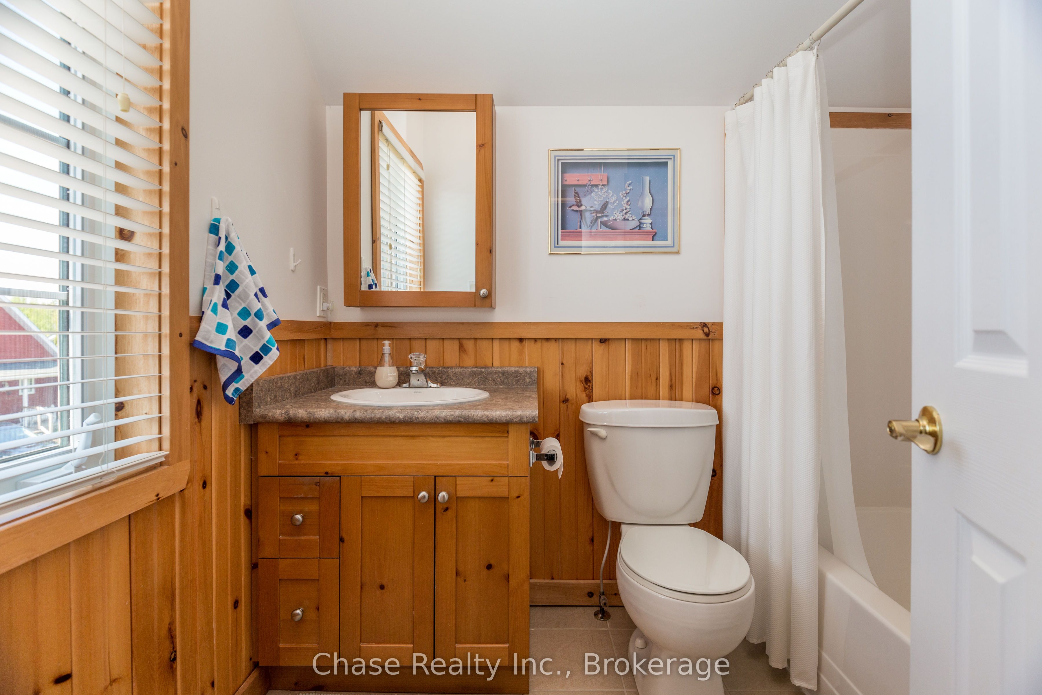 47 Madawaska Trail Property Photo 12
