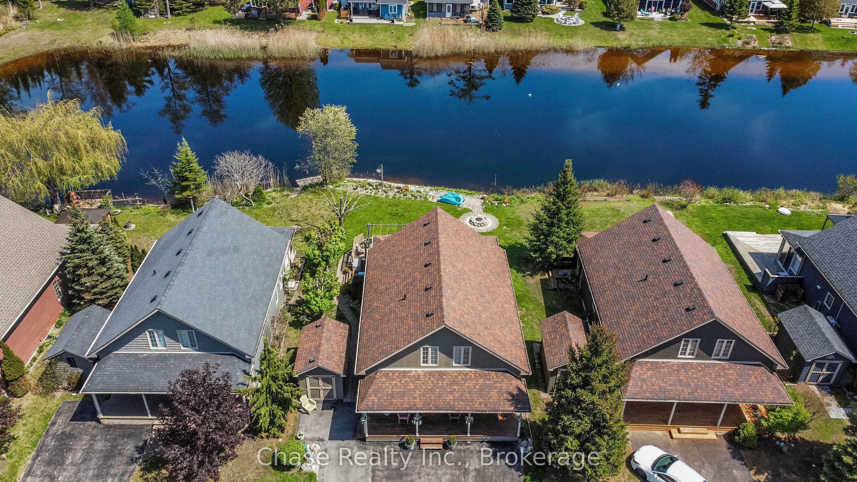 47 Madawaska Trail Property Photo 27