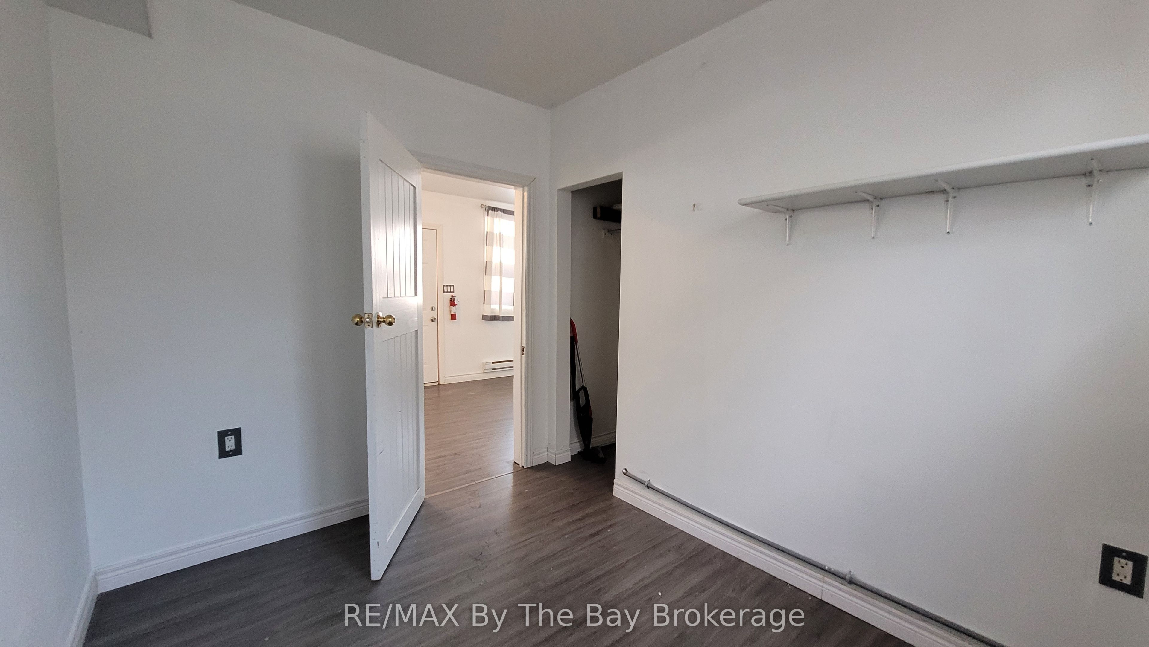 280 River Road E B12 Property Photo 6