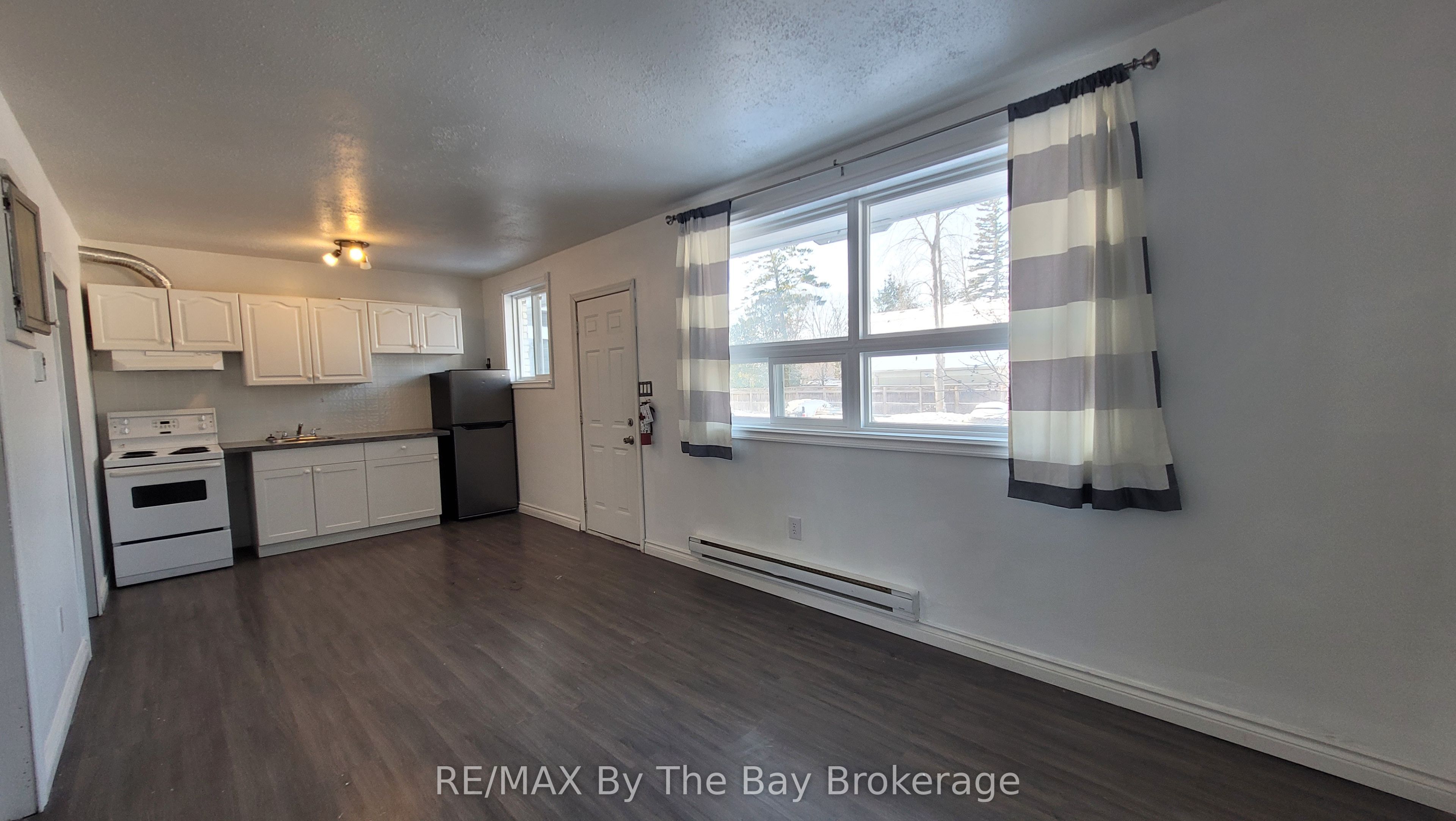 280 River Road E B12 Property Photo 12