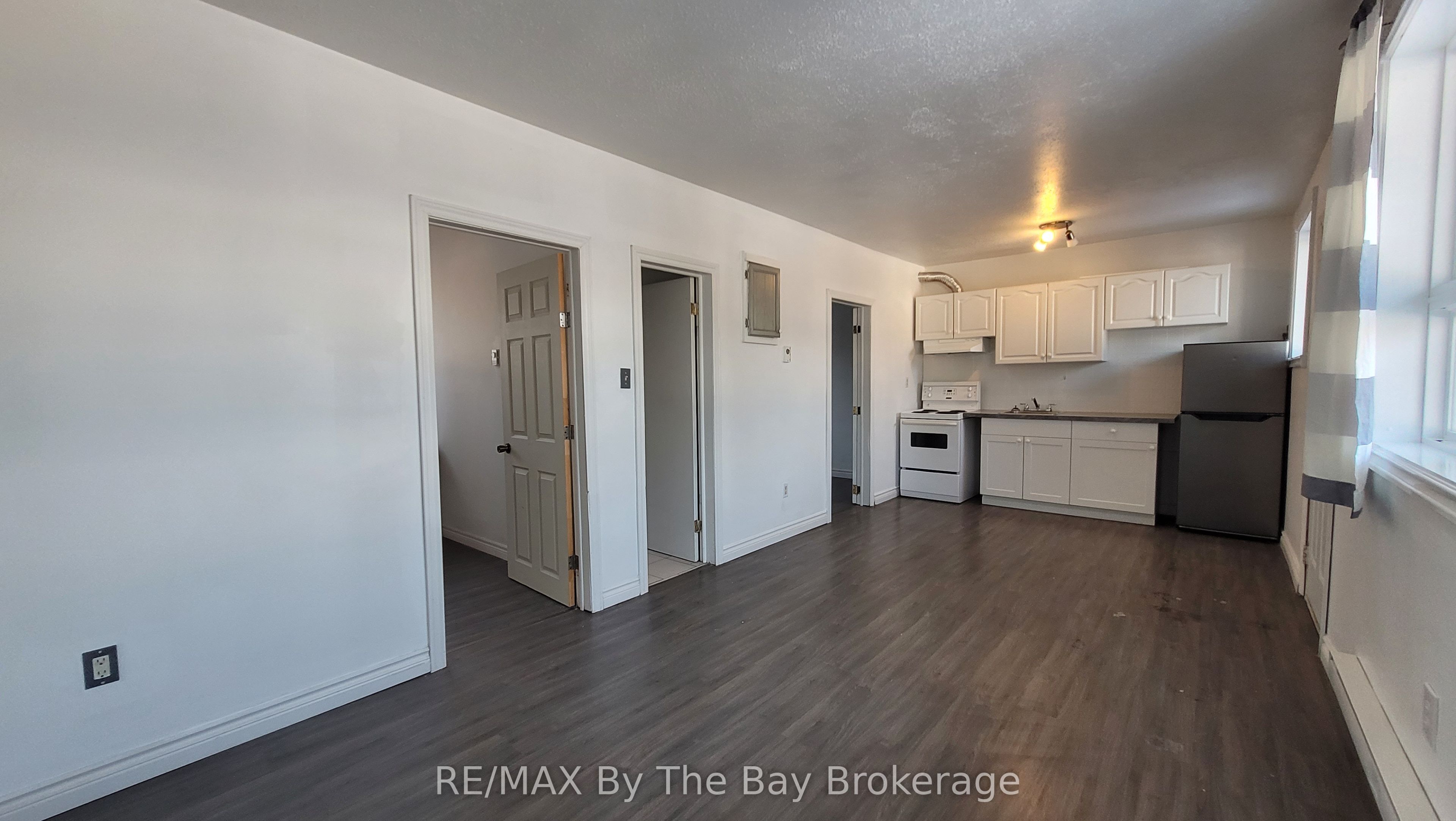 280 River Road E B12 Property Photo 13