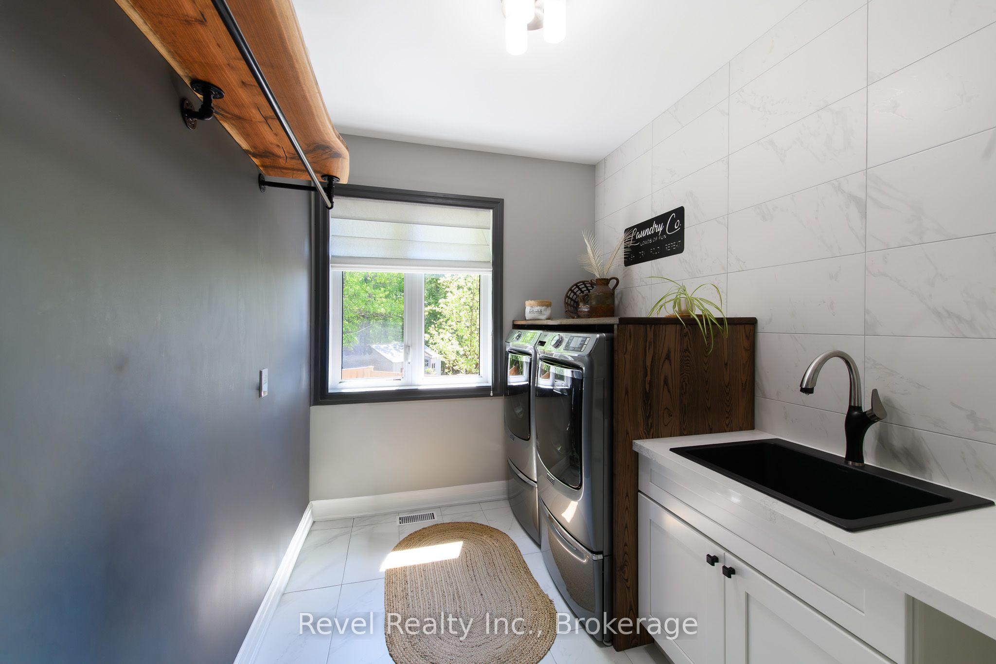 31 Natures Trail Property Photo 17