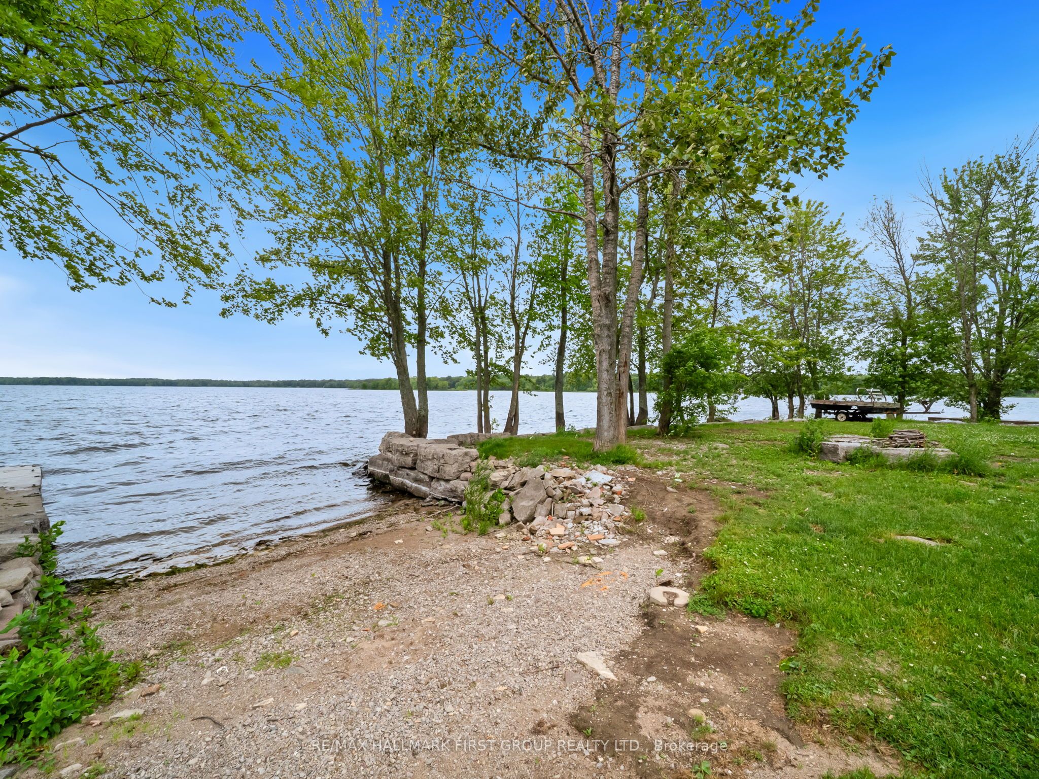6386 Bluebird Street Property Photo 4