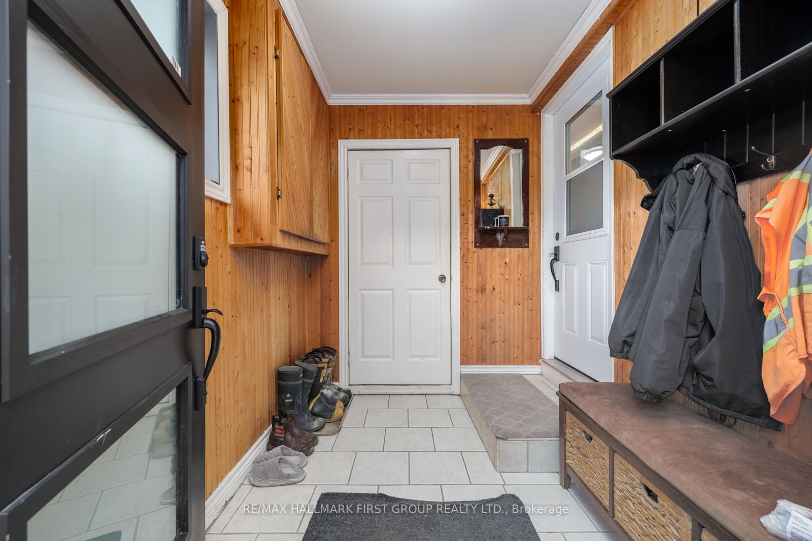6386 Bluebird Street Property Photo 5
