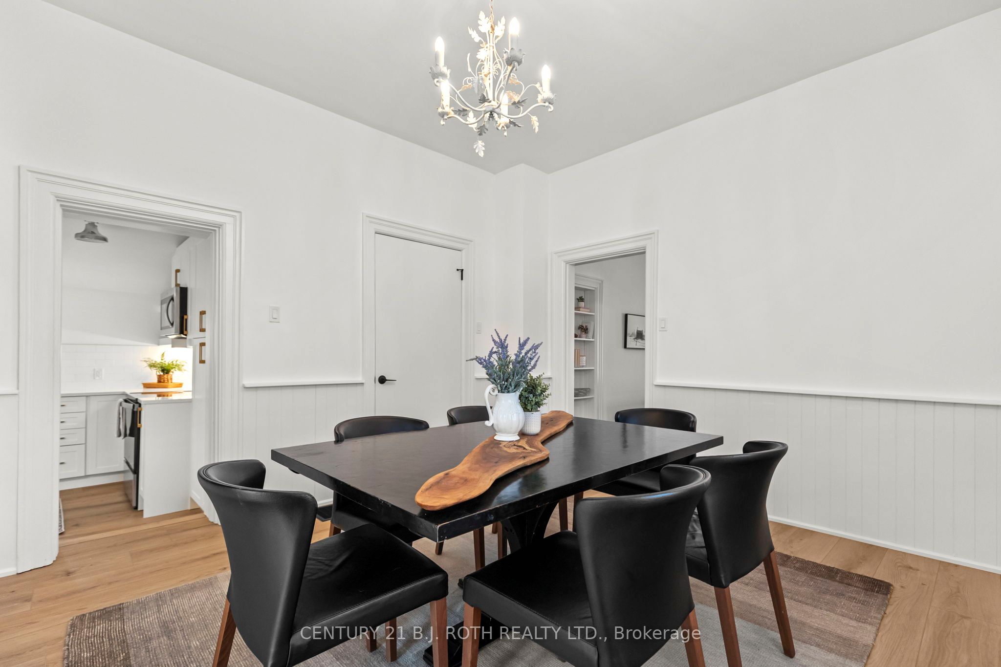 13 Nelson Square E Property Photo 20