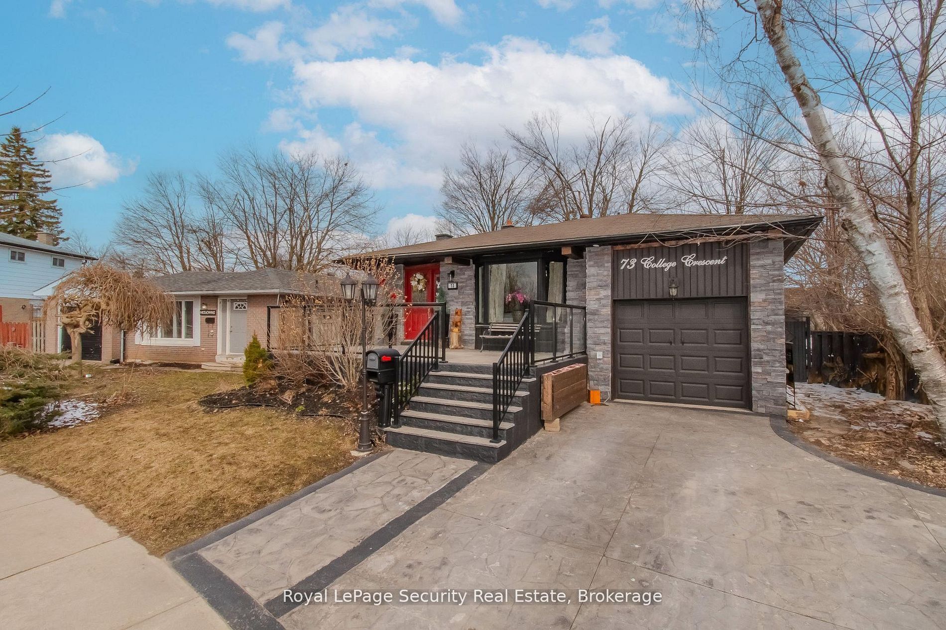 73 College Crescent Property Photo 1