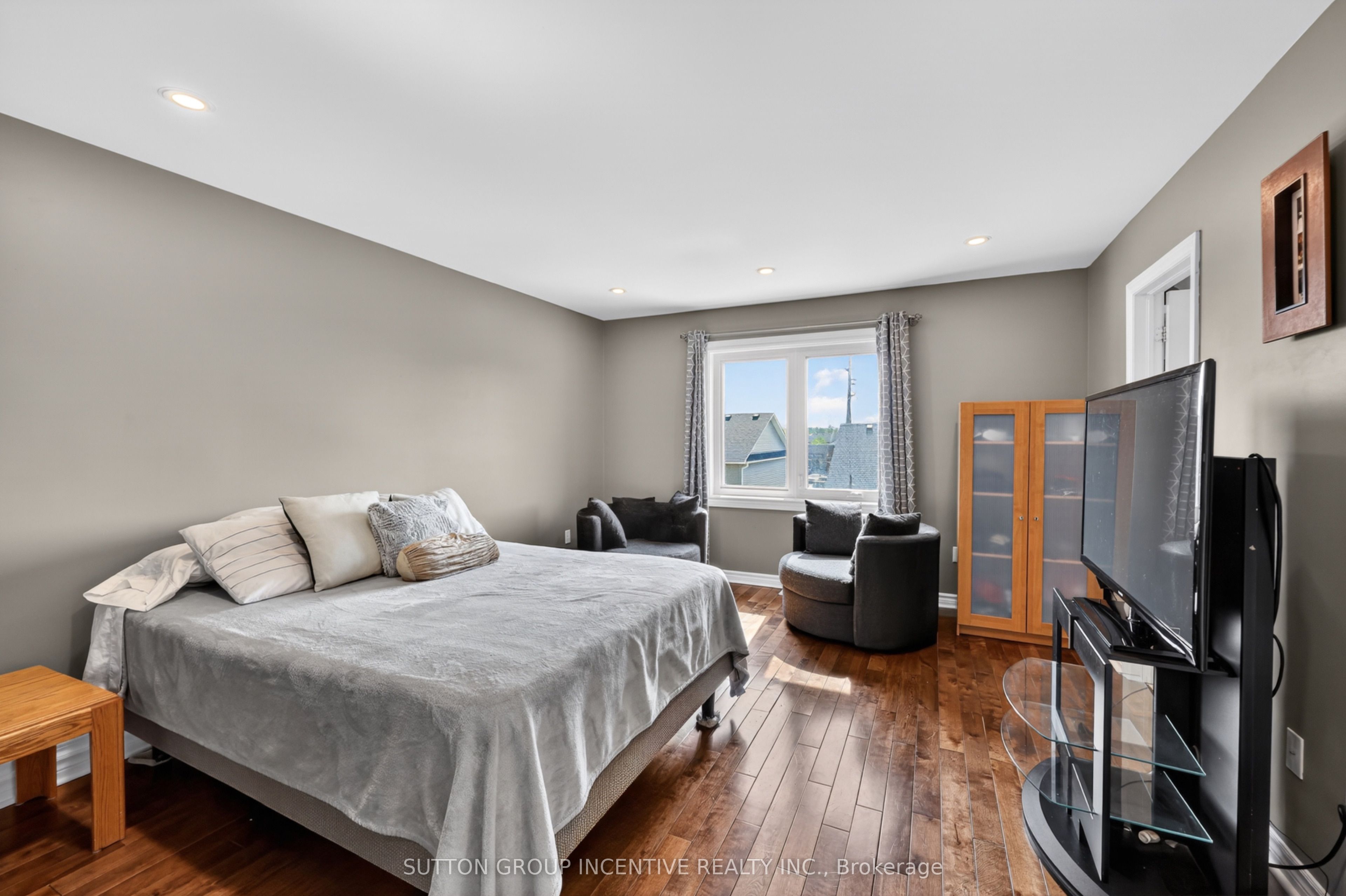 60 Succession Crescent Property Photo 18