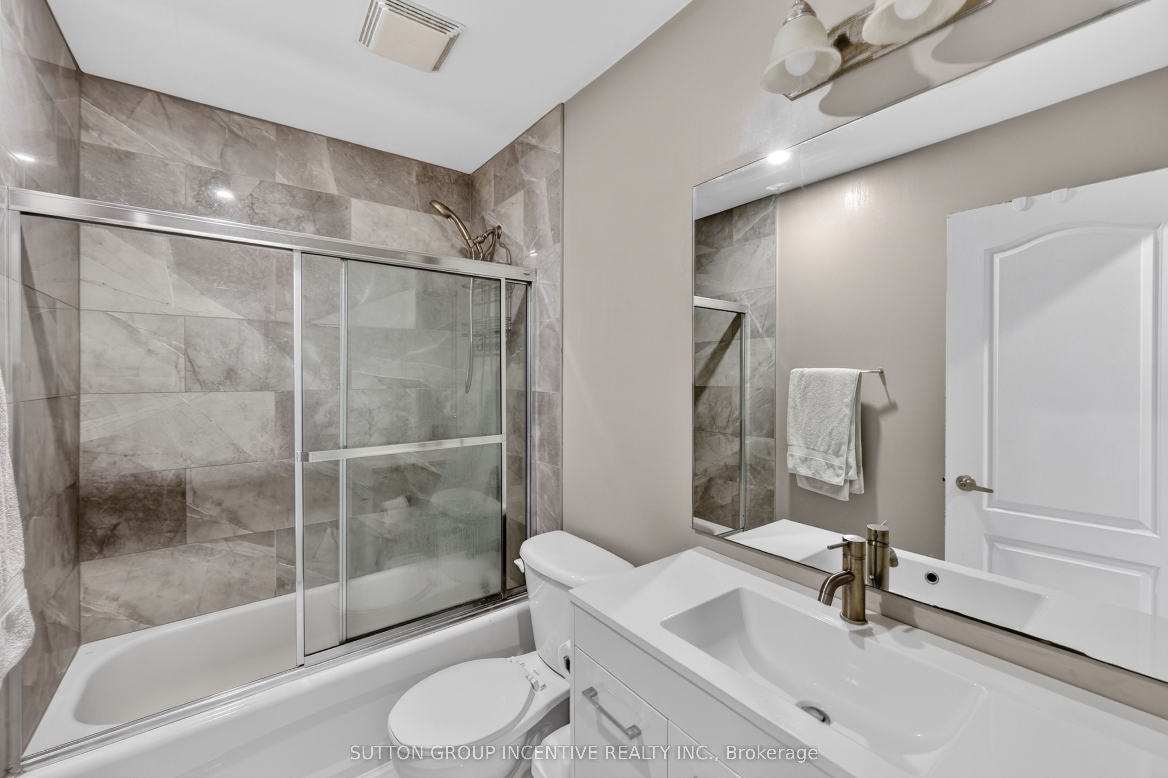60 Succession Crescent Property Photo 20