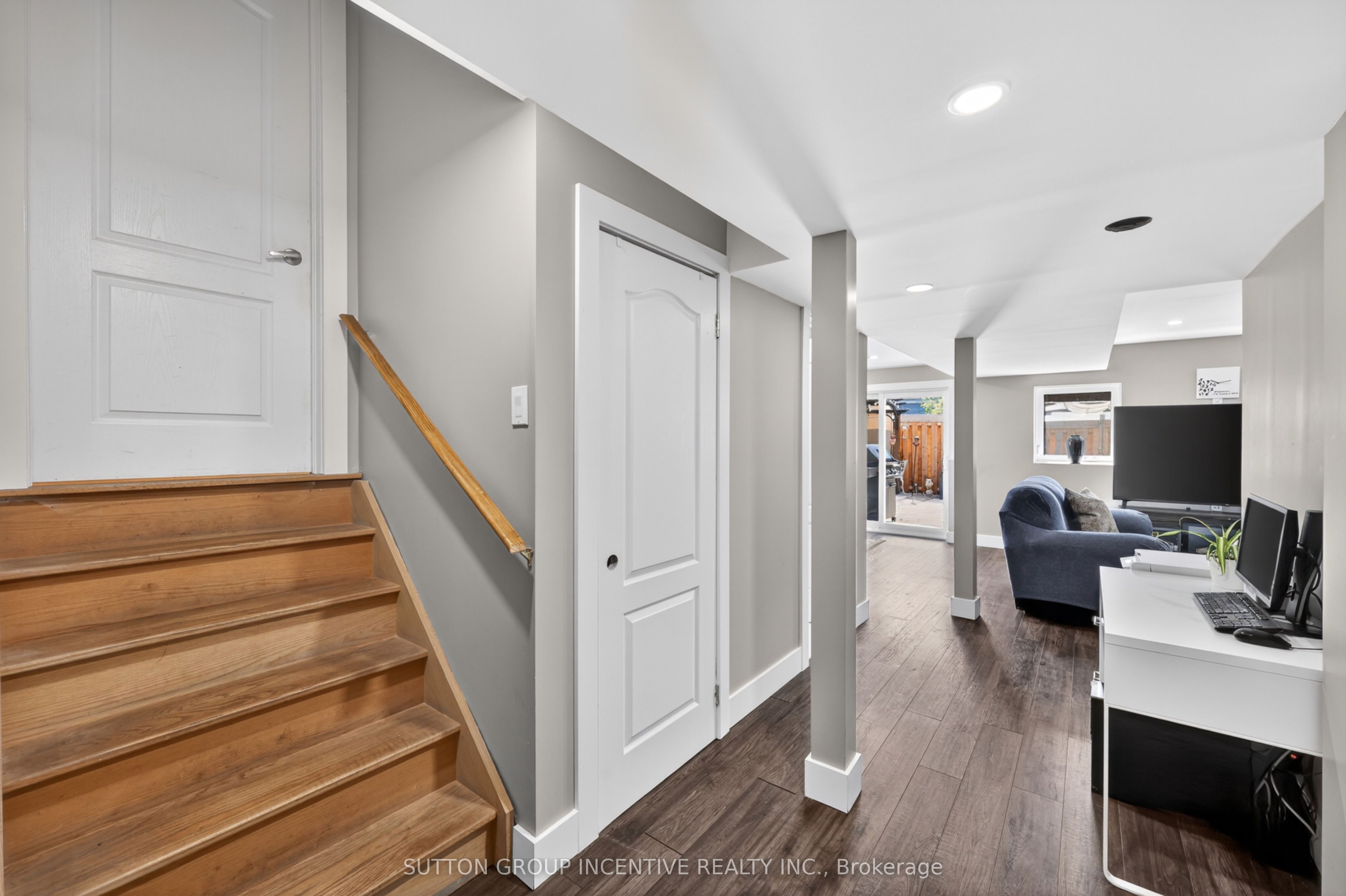 60 Succession Crescent Property Photo 21