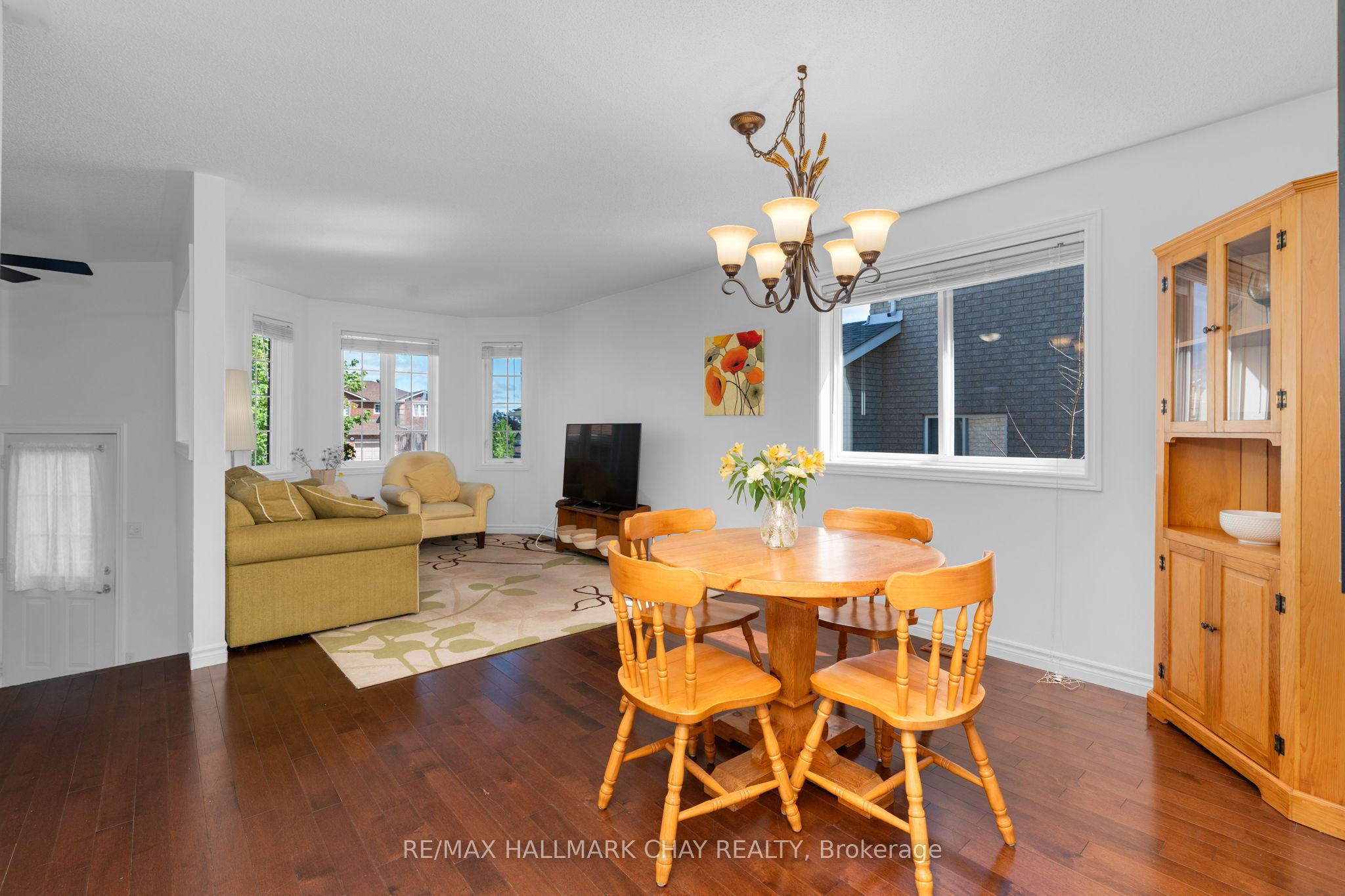 63 Masters Drive Property Photo 8