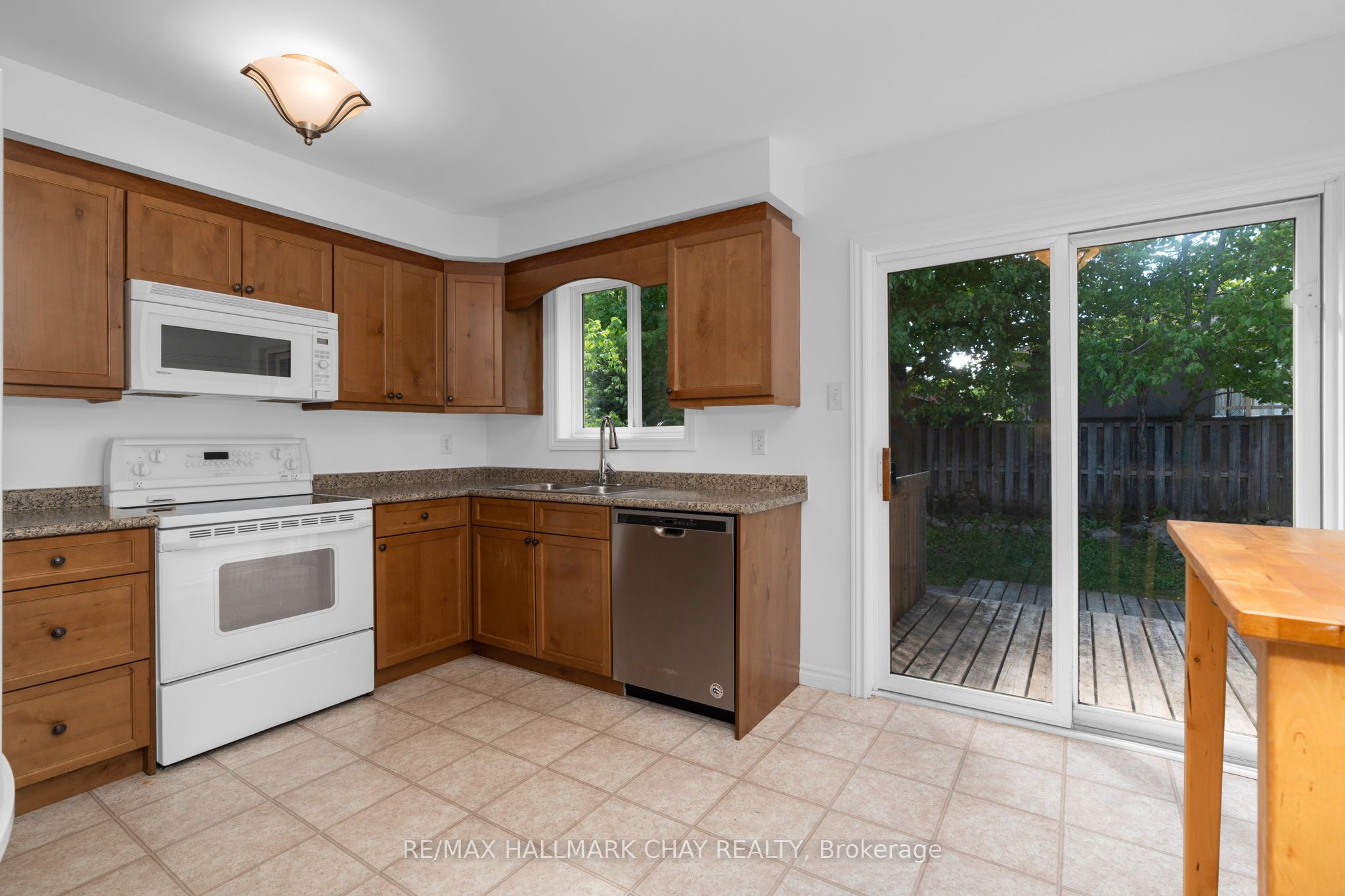 63 Masters Drive Property Photo 11