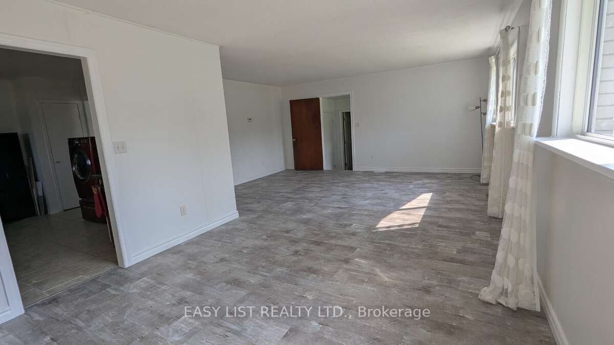 3783 Campbell Road Property Photo 2