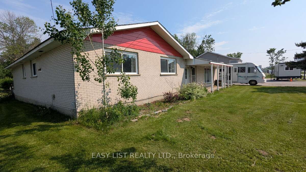 3783 Campbell Road Property Photo 8