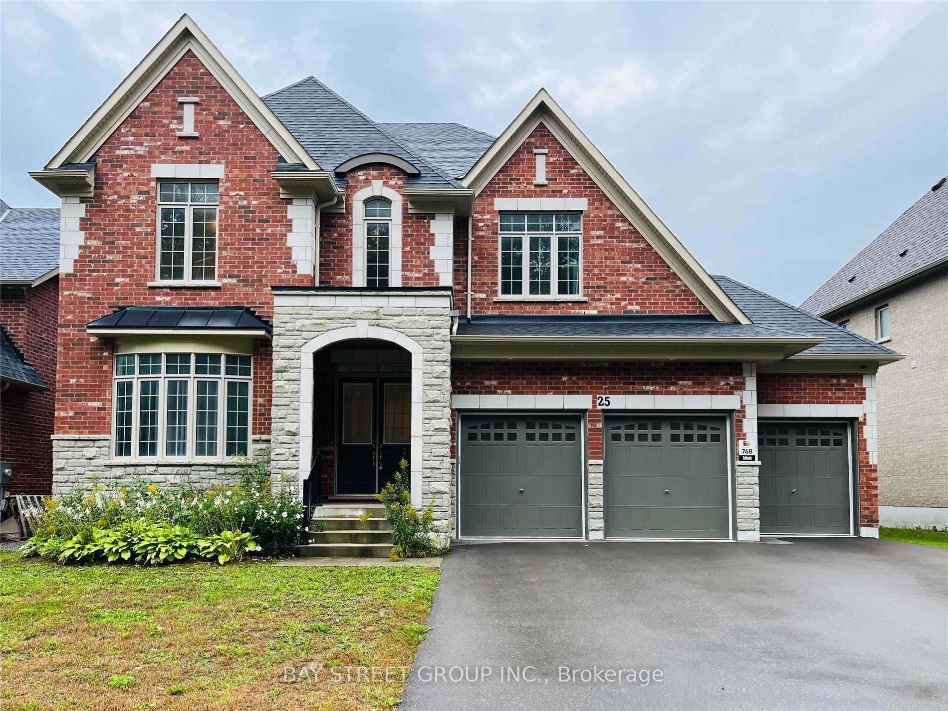 25 Mcisaac Drive Property Photo 1