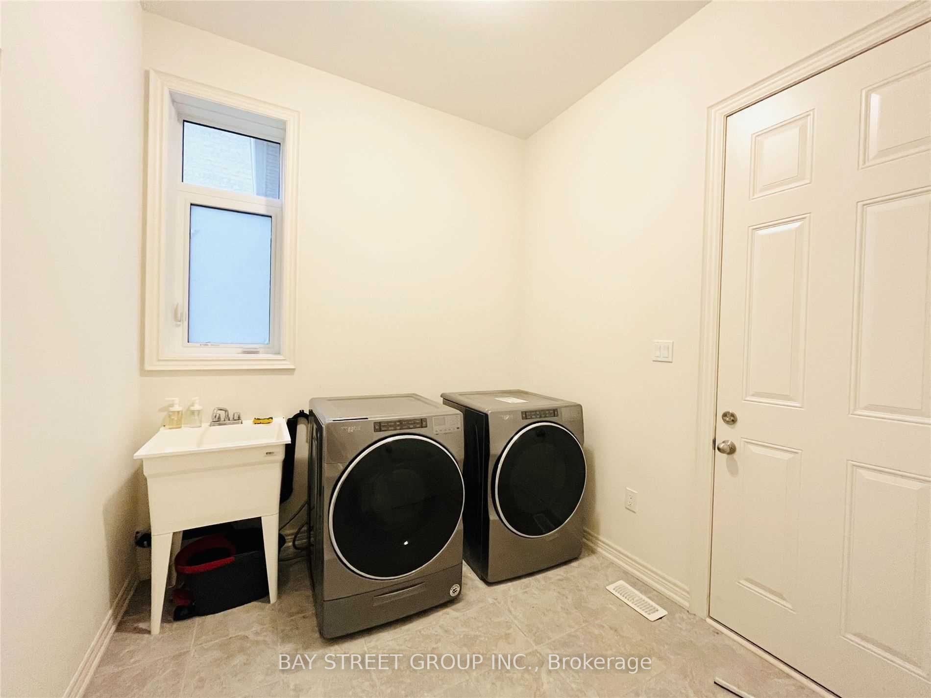 25 Mcisaac Drive Property Photo 6