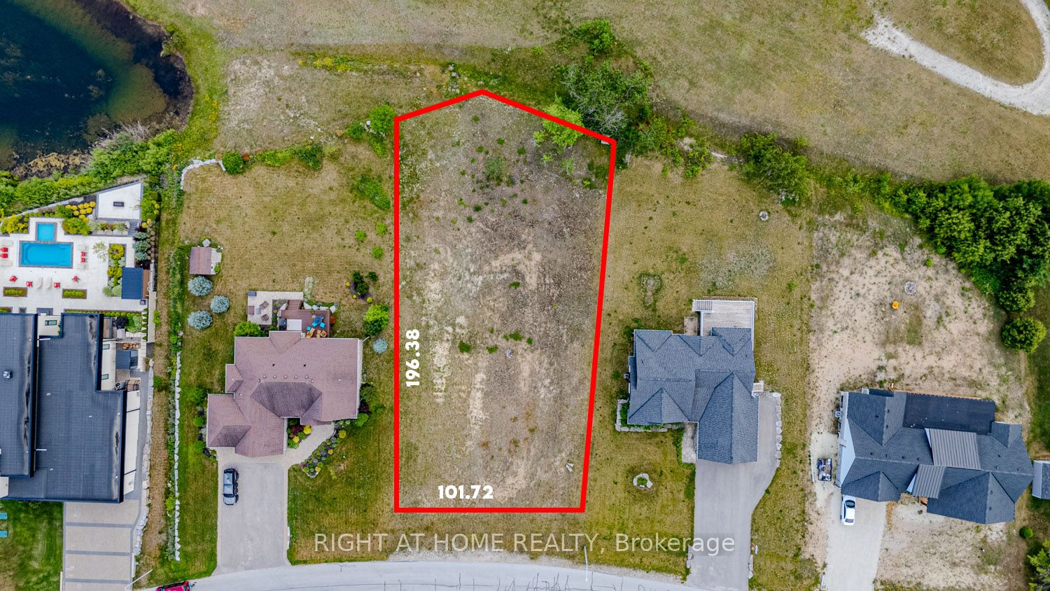 8 Deanna Drive Property Photo 2