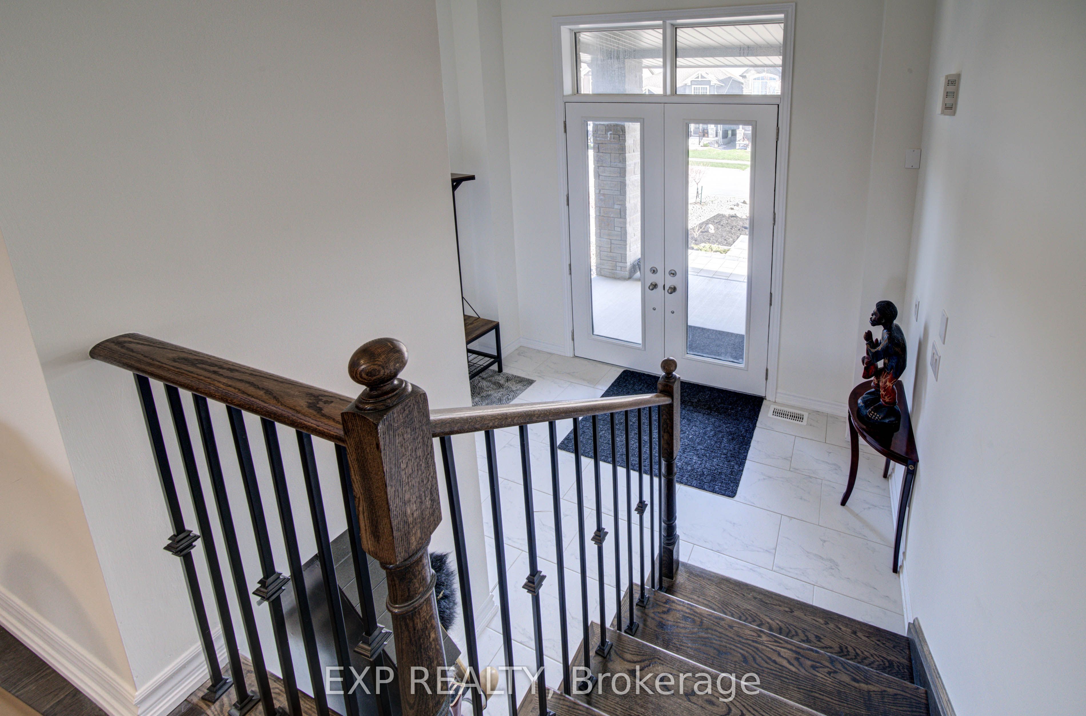 46 Simona Avenue Property Photo 8