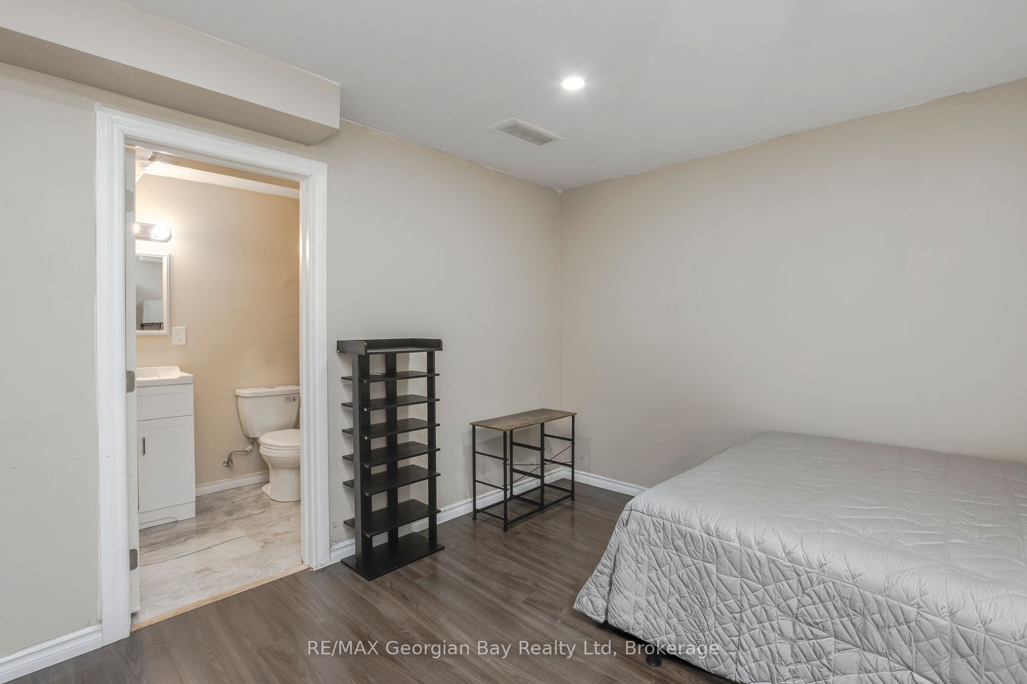 956 Cook Drive Property Photo 26