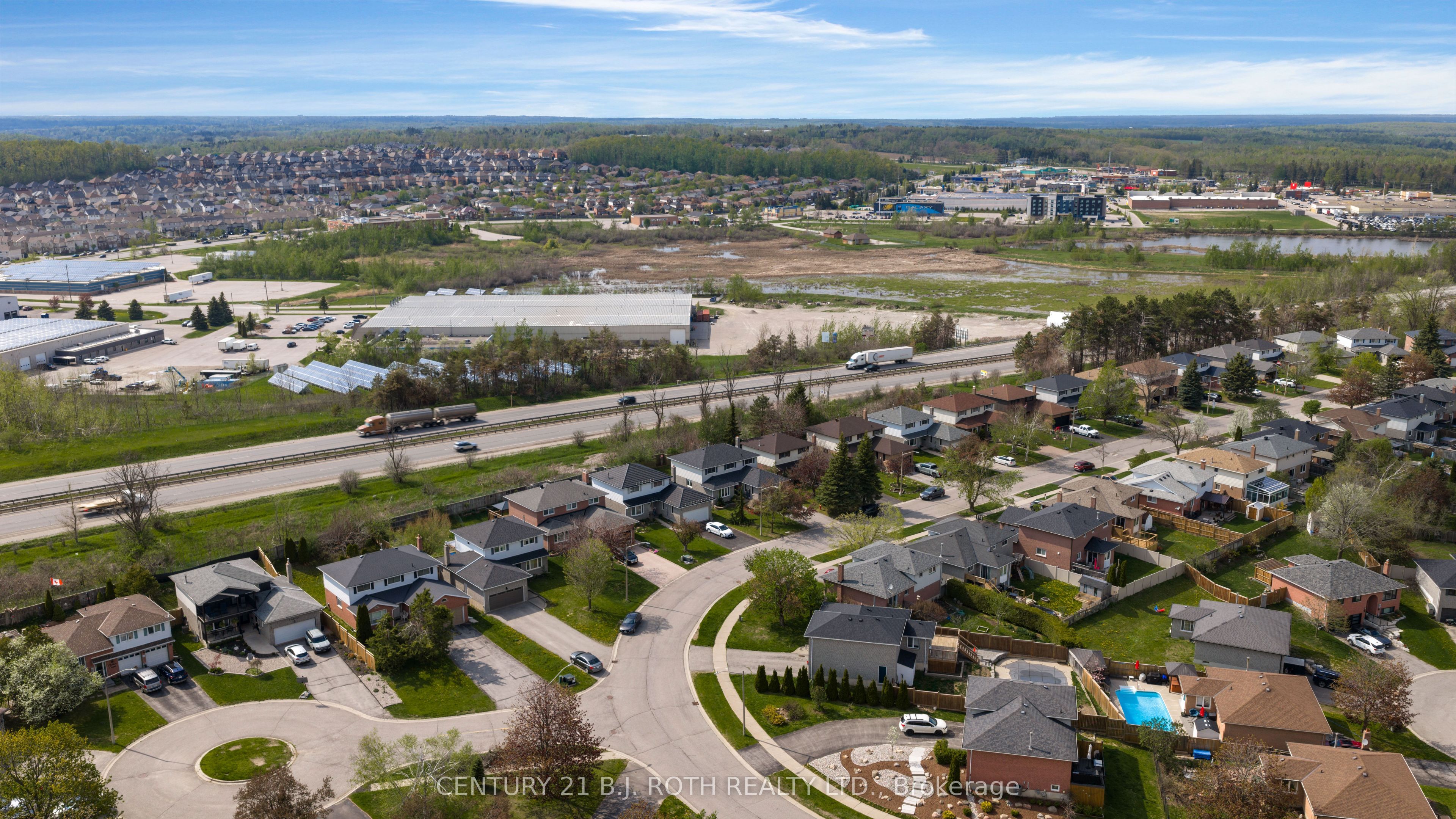 37 Laurentian Lane Property Photo 48