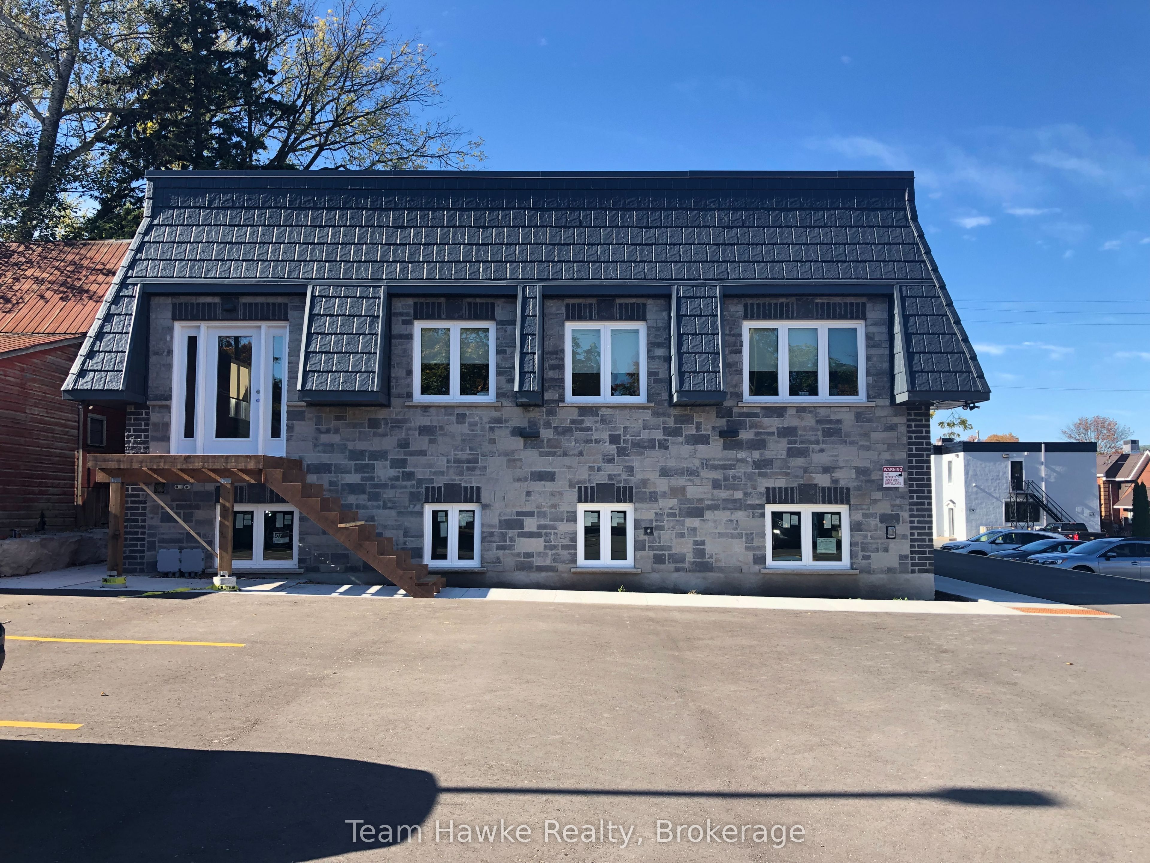 366 Midland Avenue 1 West Property Photo 2