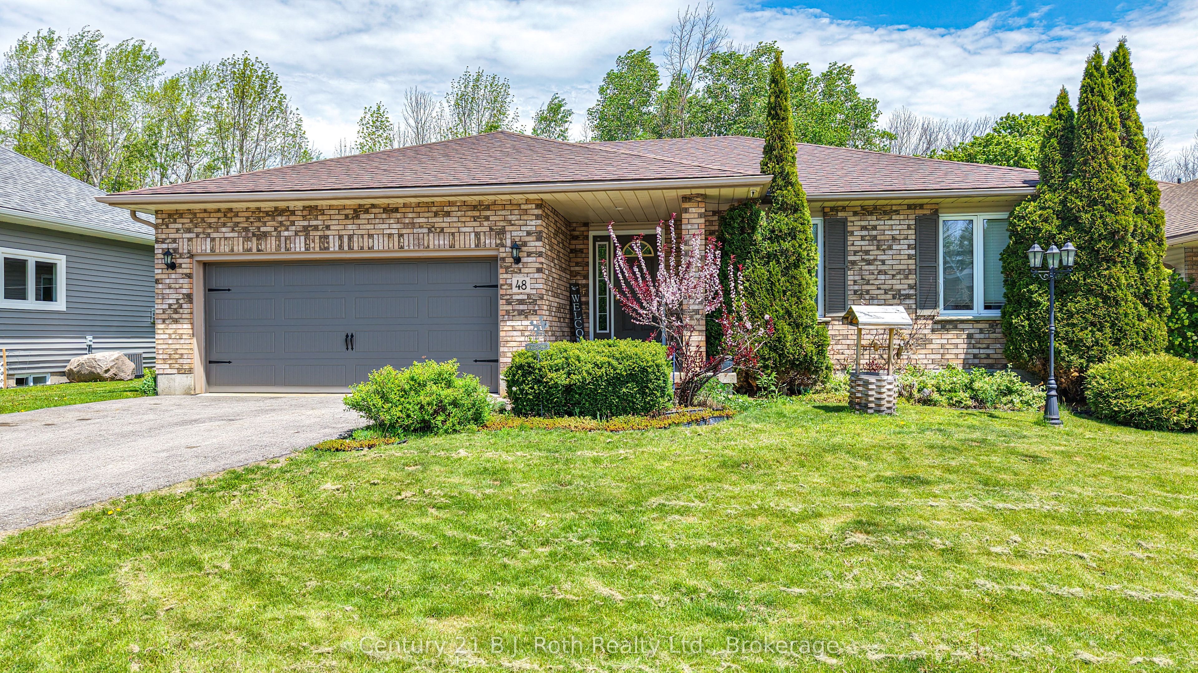 48 Brick Pond Road Property Photo 1