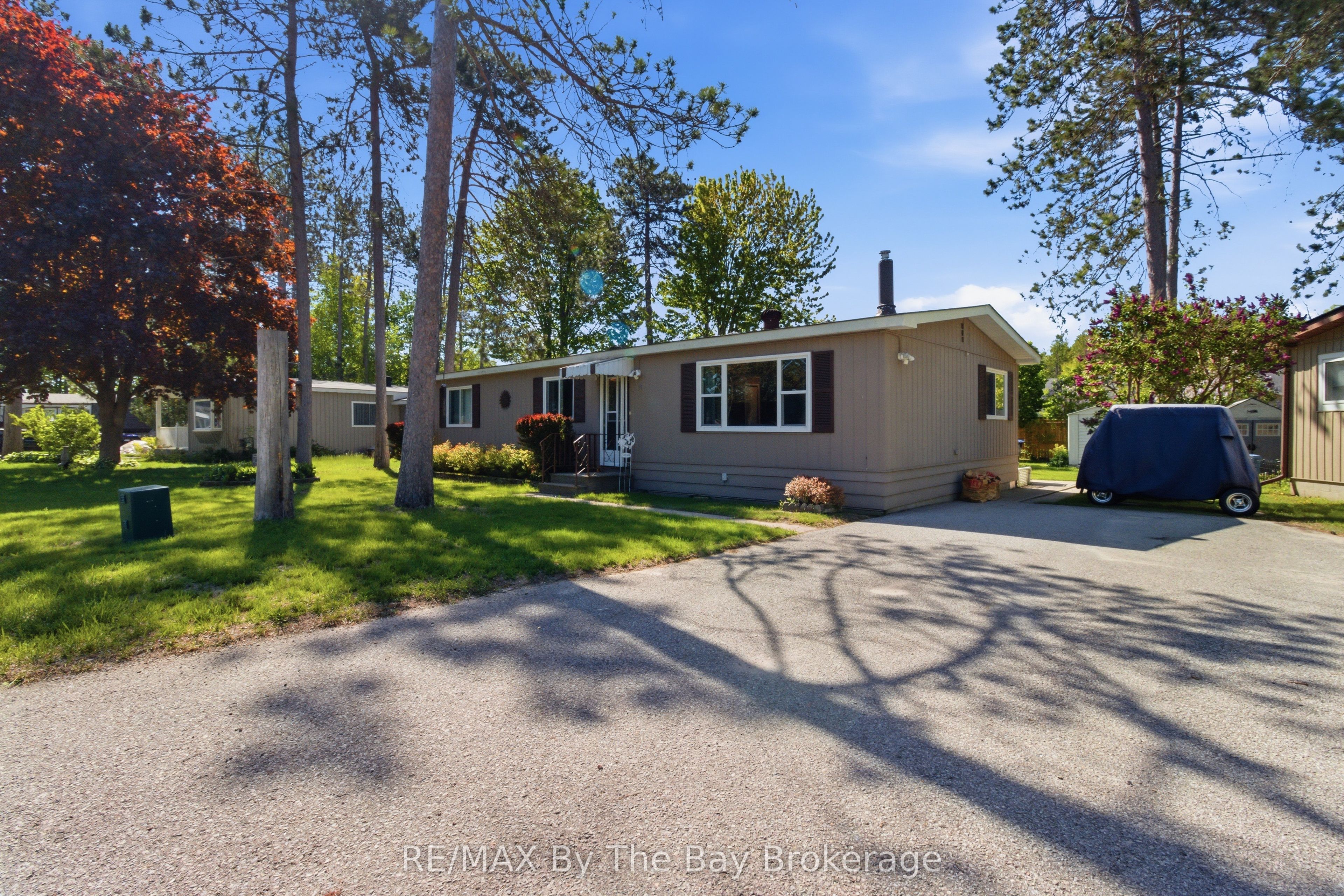 3 Golf Avenue Property Photo 1