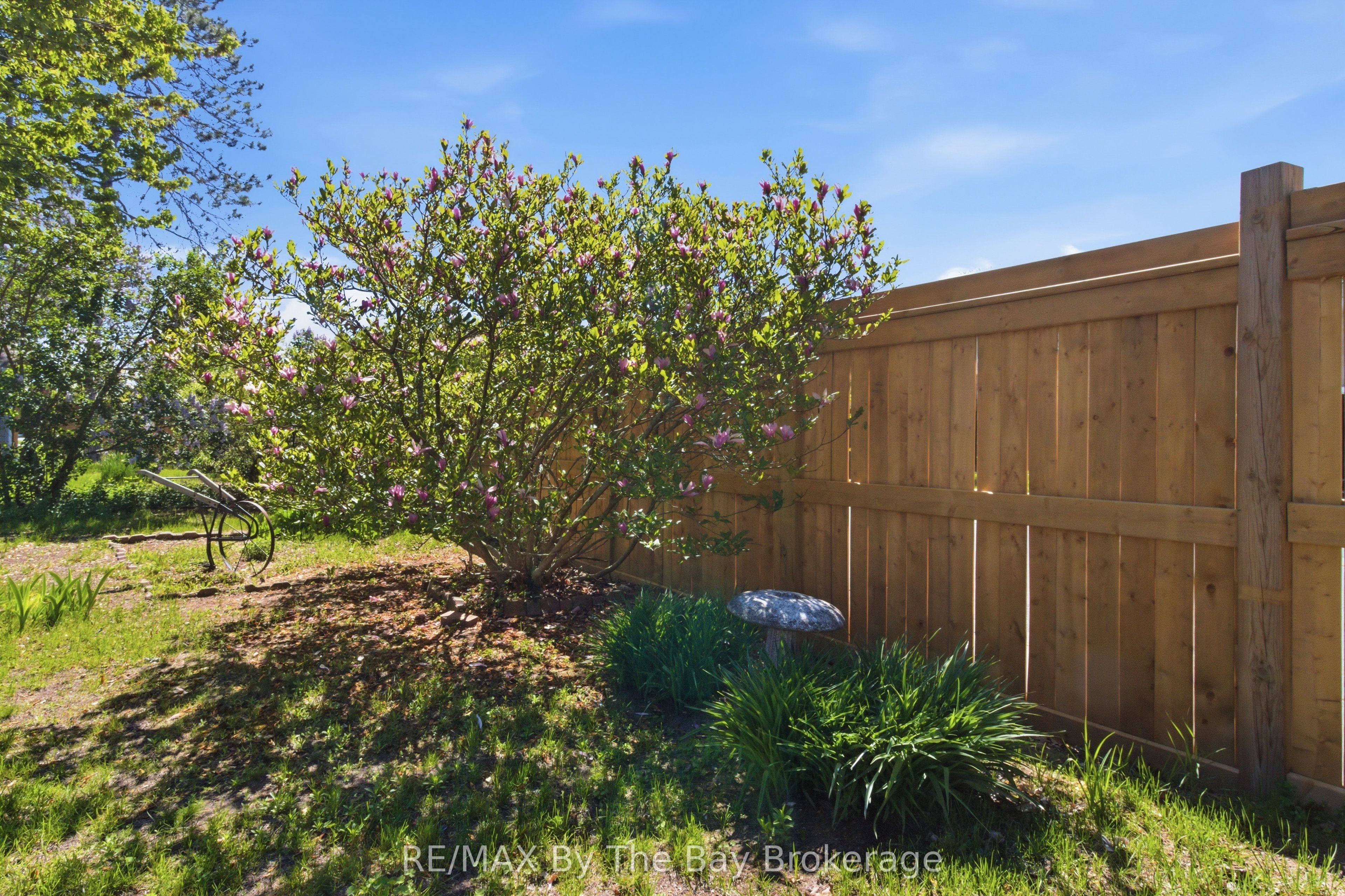 3 Golf Avenue Property Photo 27