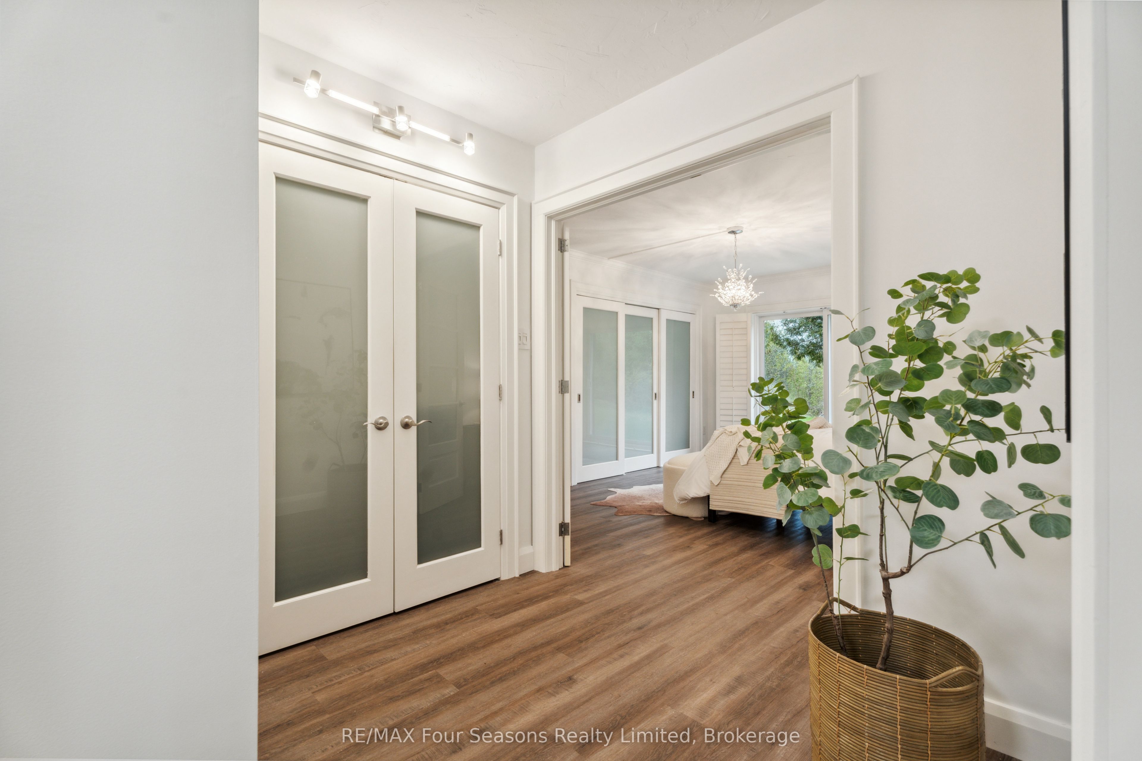 44 Trott Boulevard 7 Property Photo 14