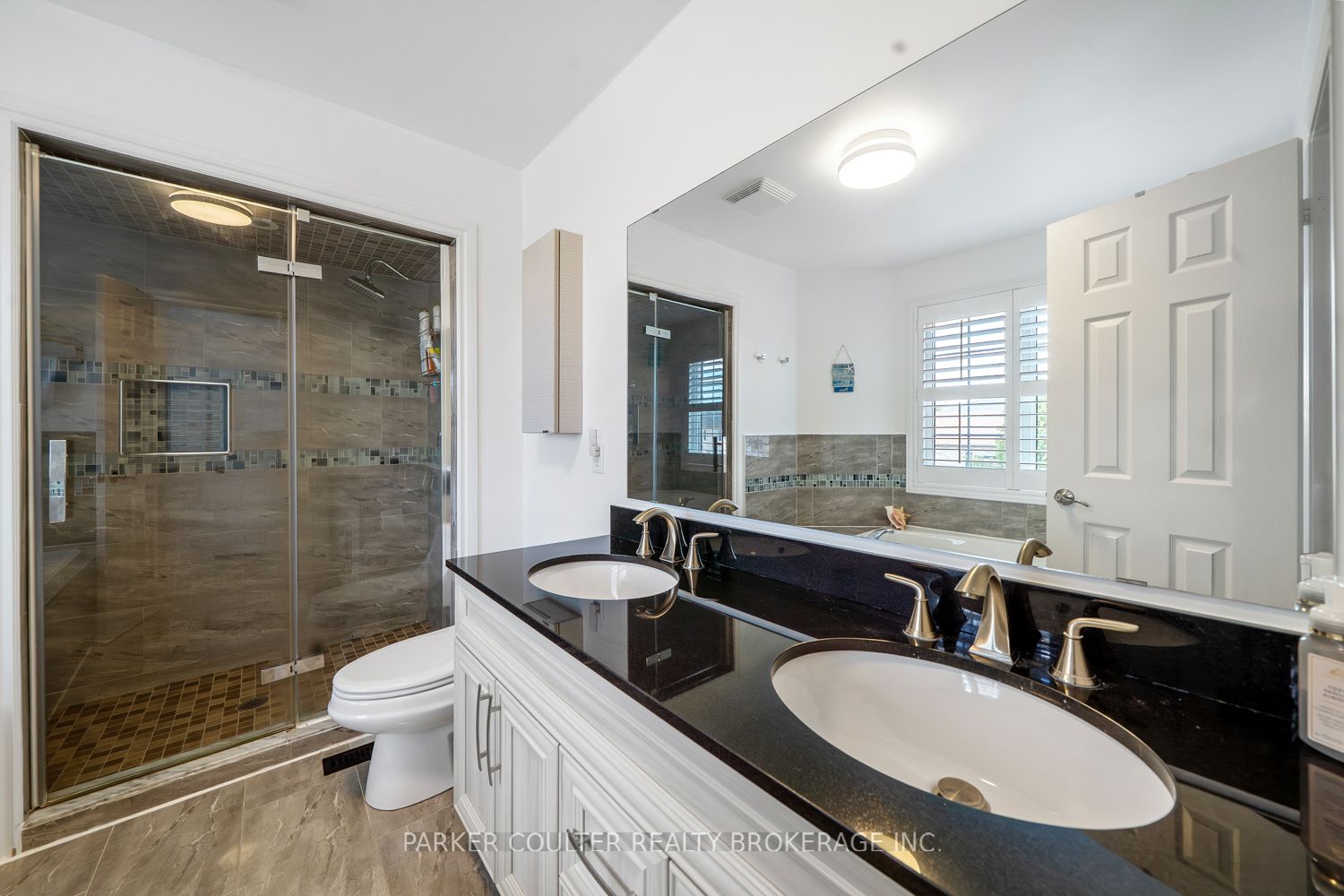 9 Surrey Drive Property Photo 18