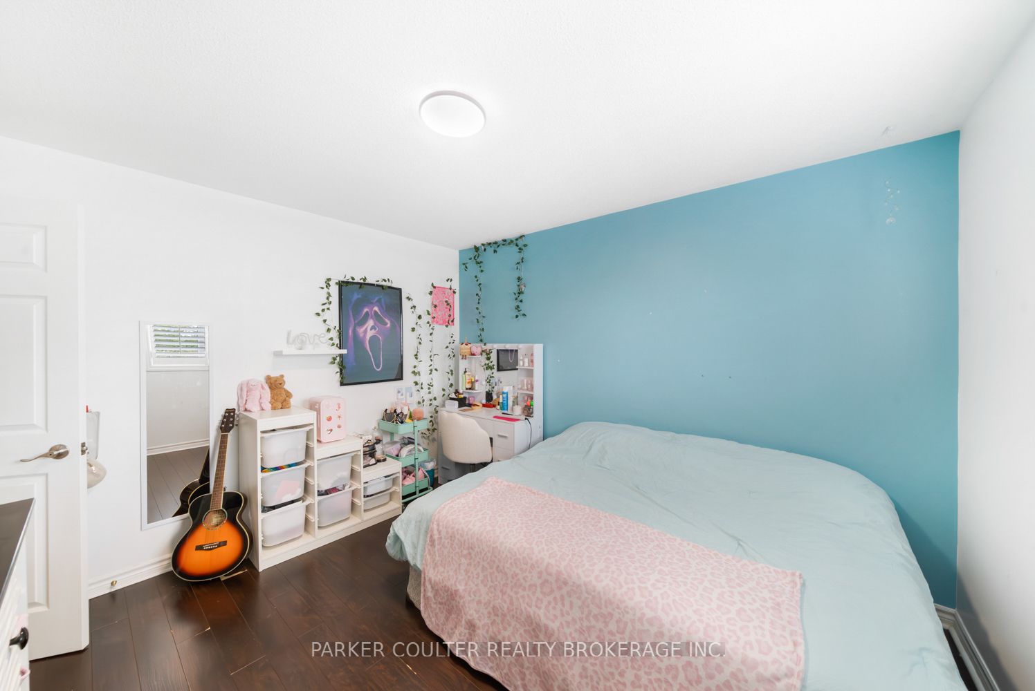 9 Surrey Drive Property Photo 21