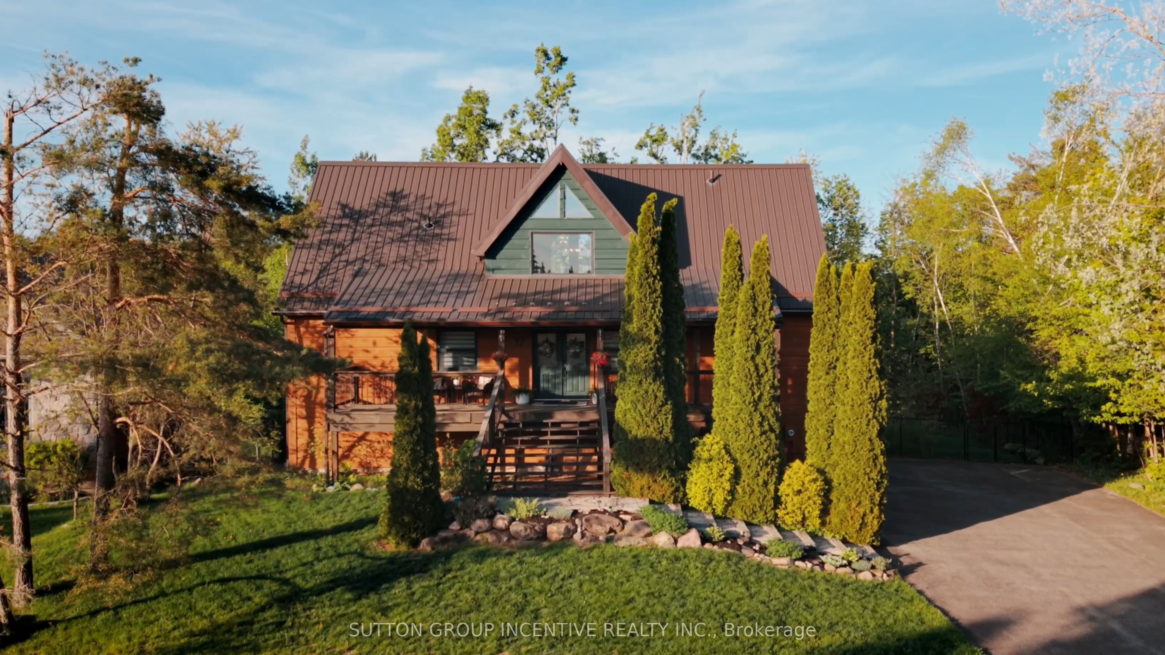 17 Bridle Path Property Photo 1