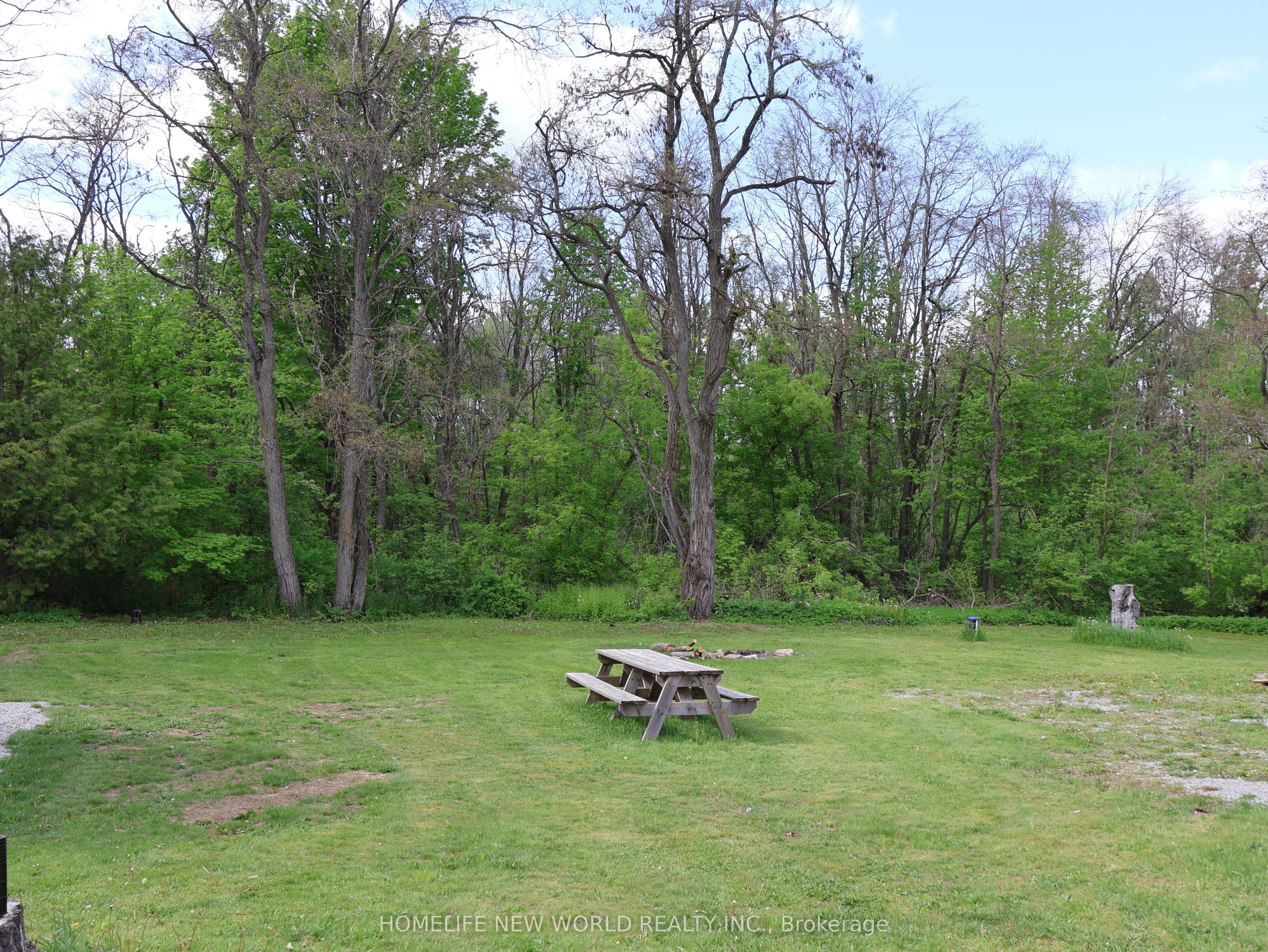 1028 Monck Road Property Photo 17