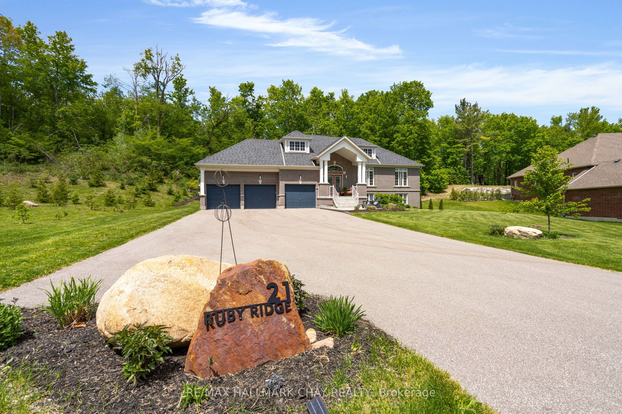 21 Ruby Ridge Property Photo 1