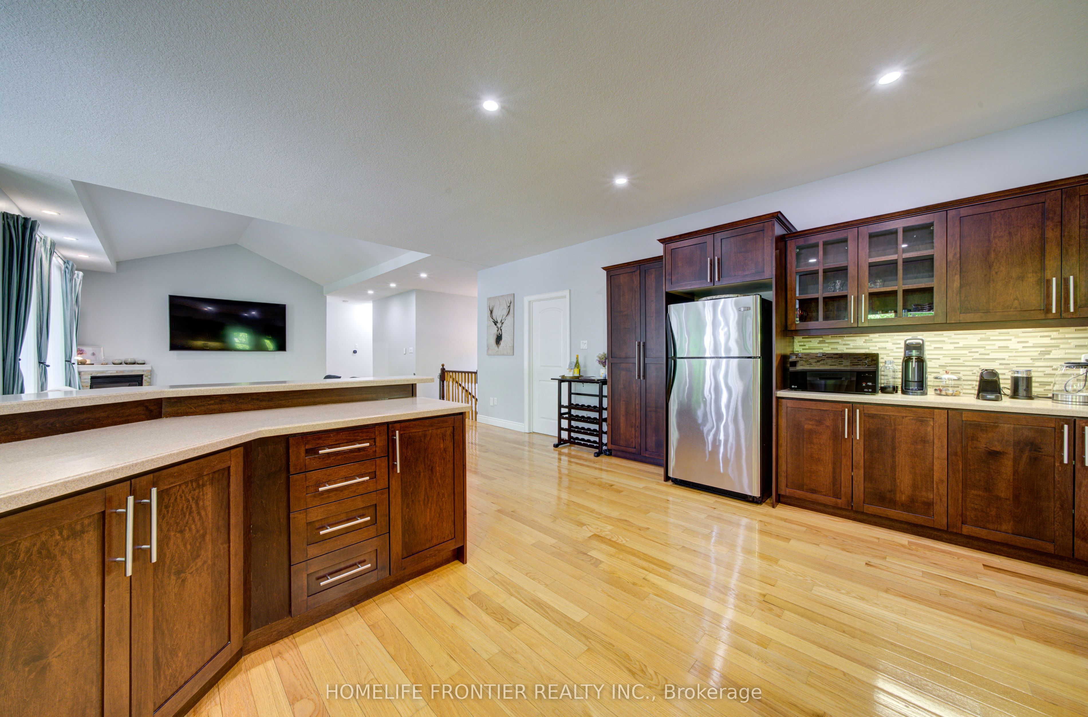 42 Forest Circle Property Photo 10