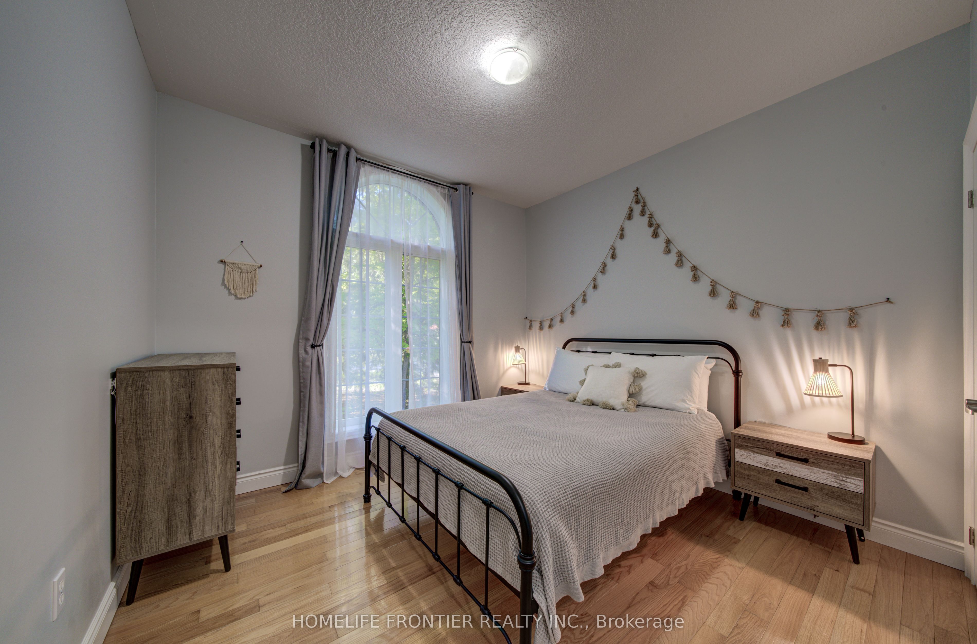 42 Forest Circle Property Photo 14