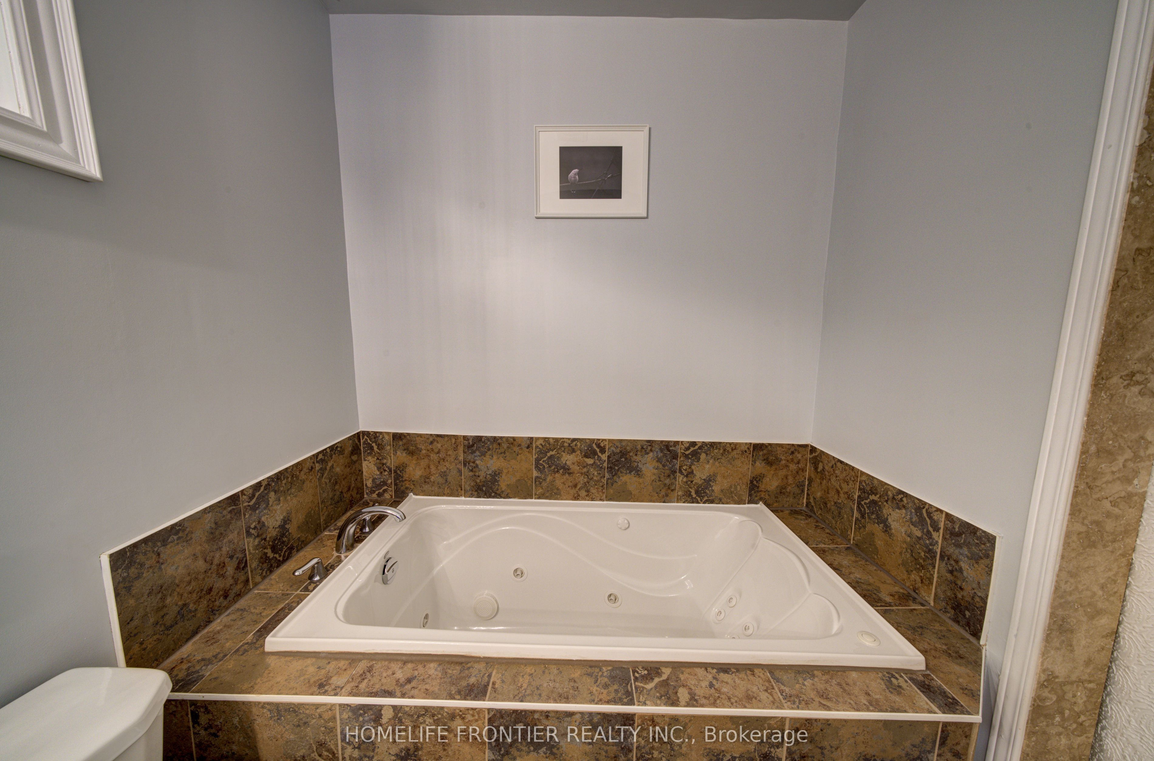 42 Forest Circle Property Photo 18