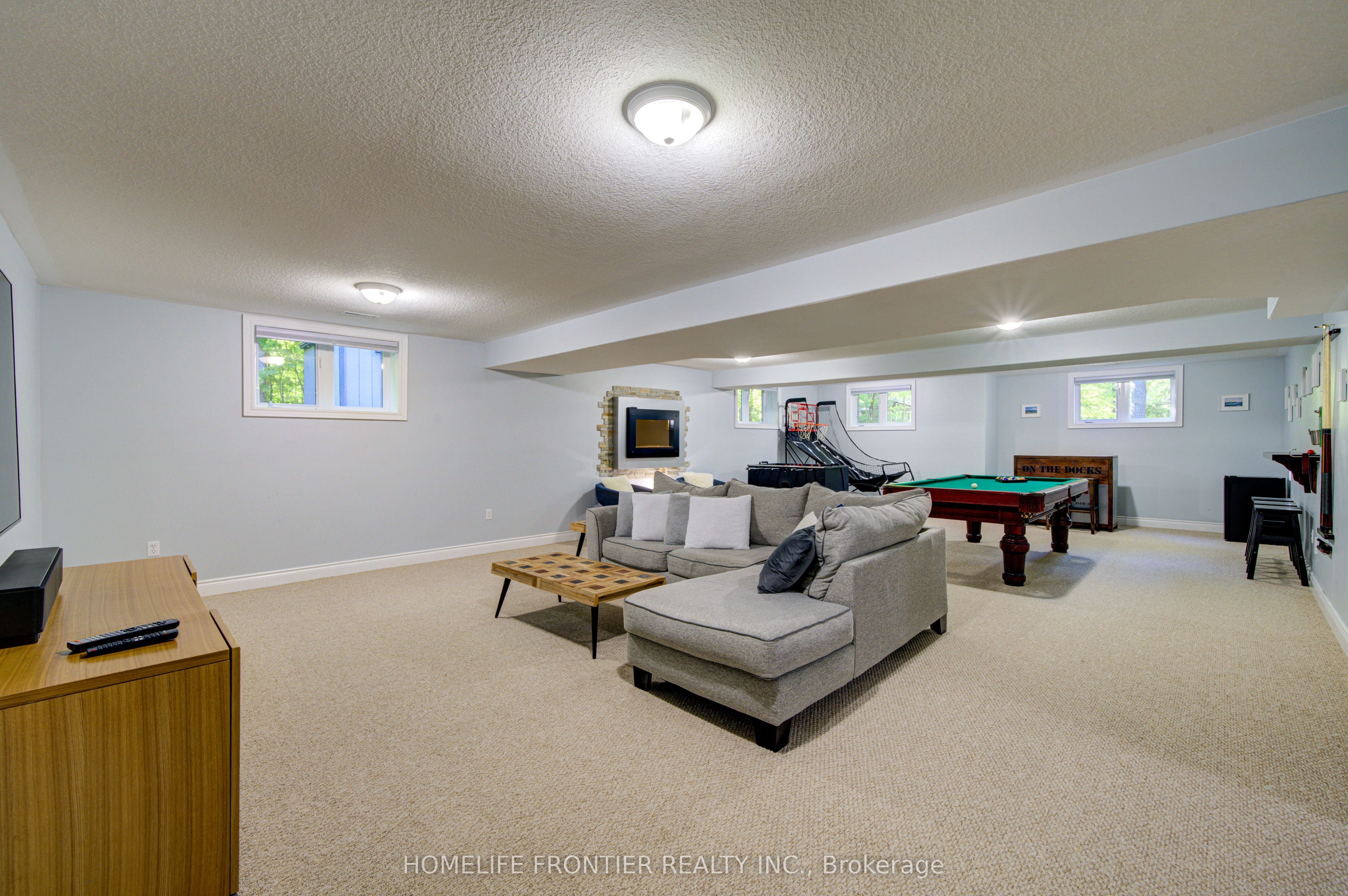 42 Forest Circle Property Photo 23
