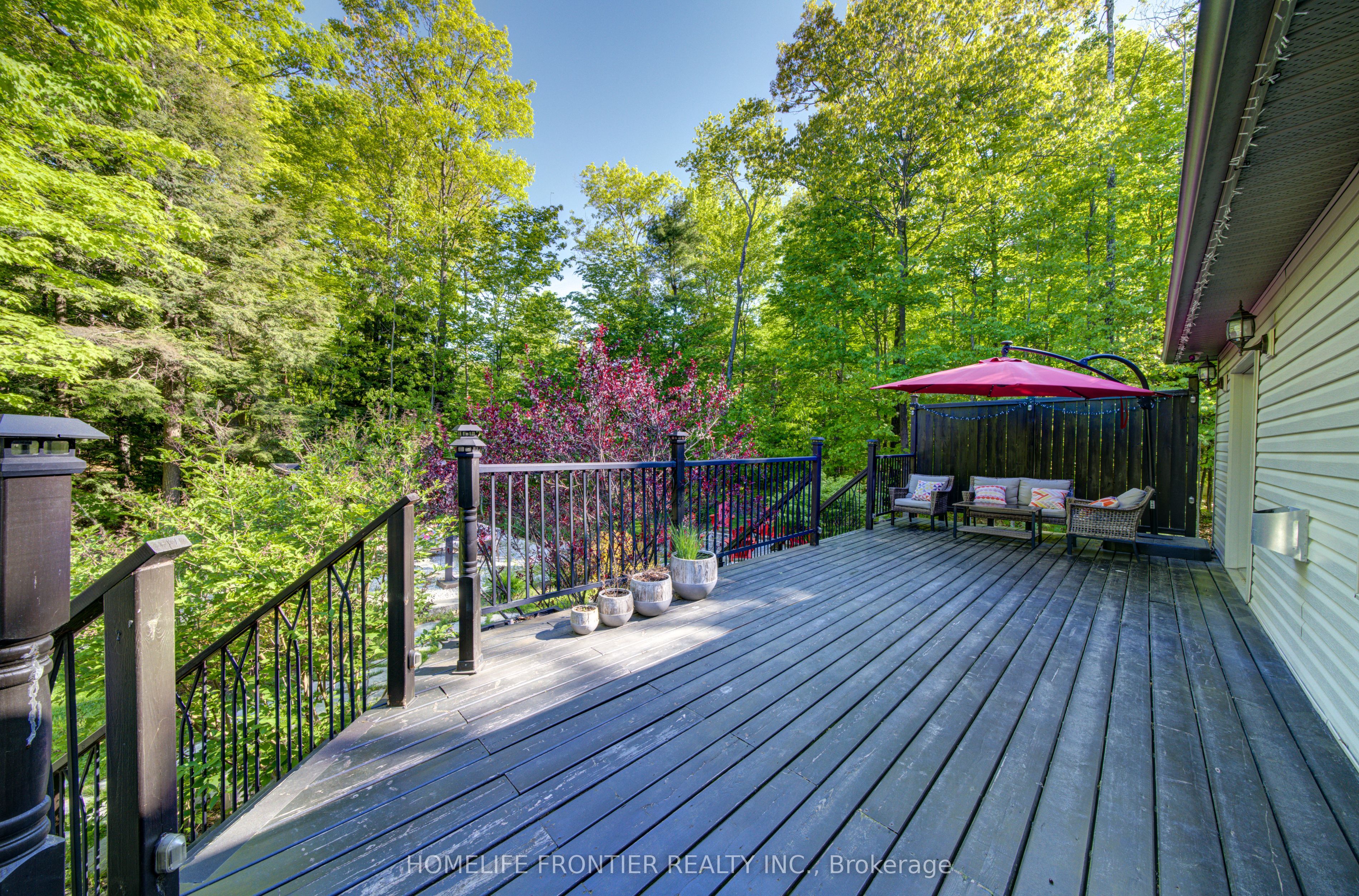 42 Forest Circle Property Photo 33