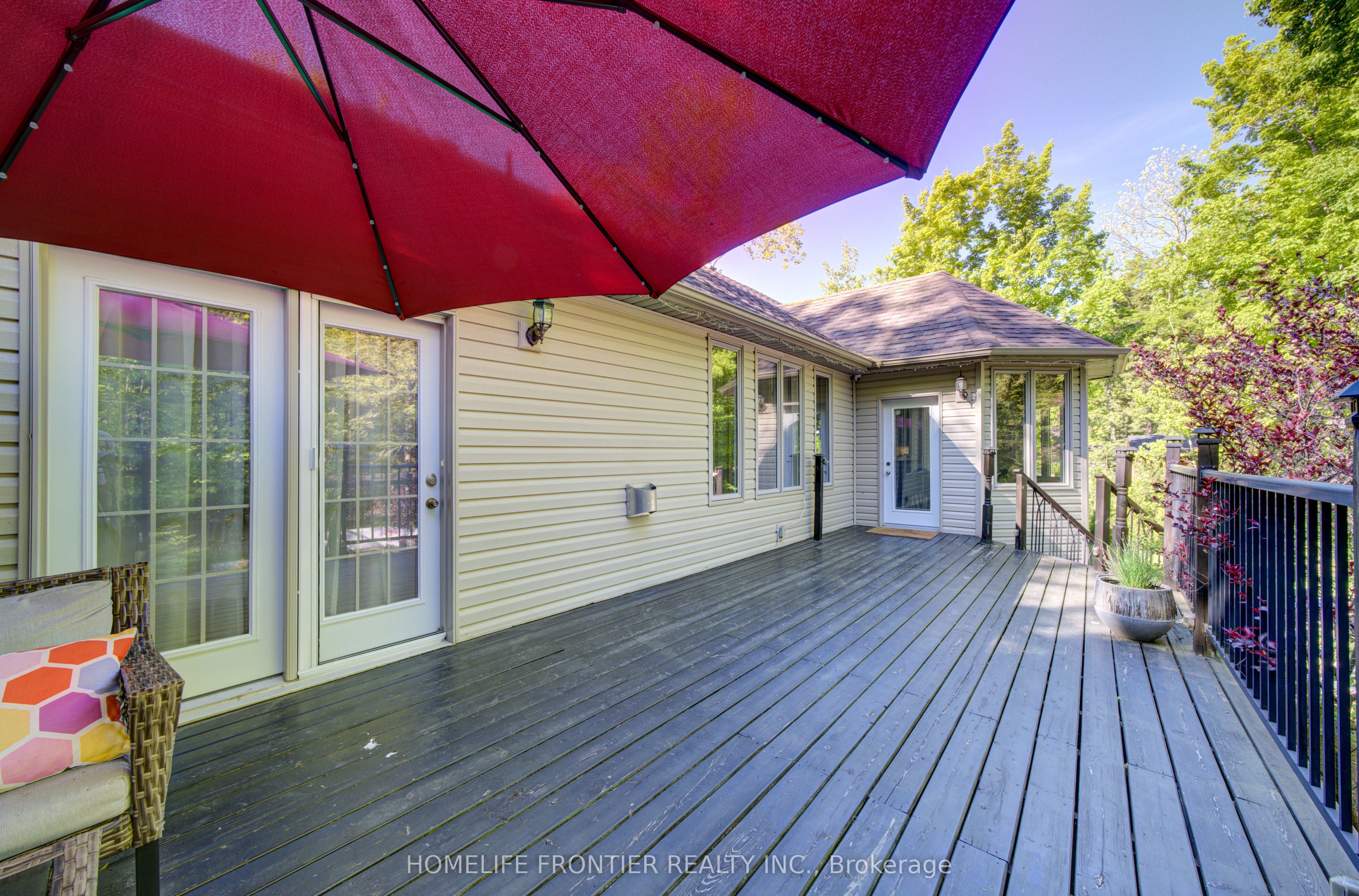 42 Forest Circle Property Photo 34