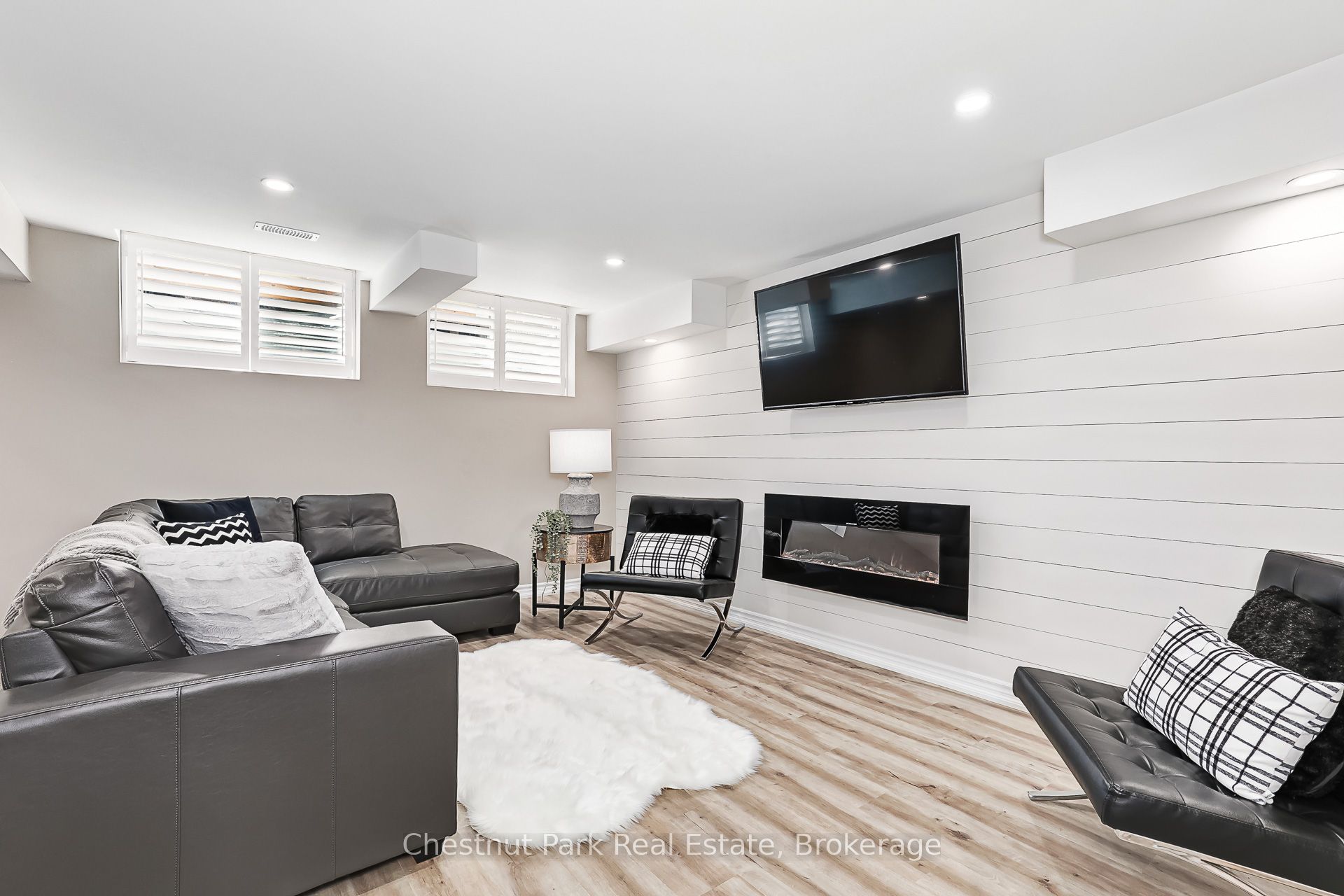 18 Gregory Avenue Property Photo 26