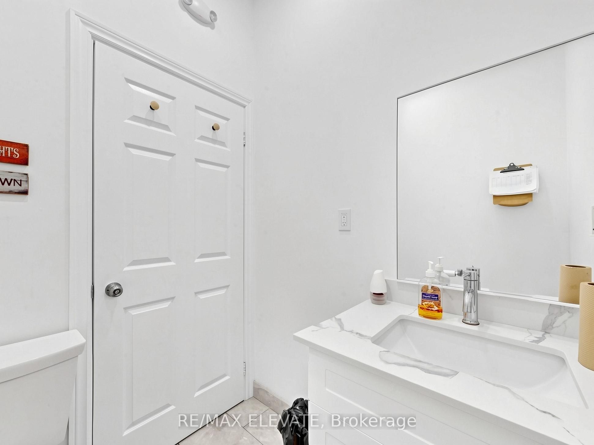 1 Market Lane Unit A Property Photo 28