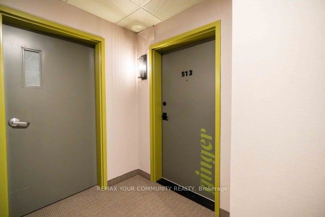 5 Chef Lane 513 Property Photo 4