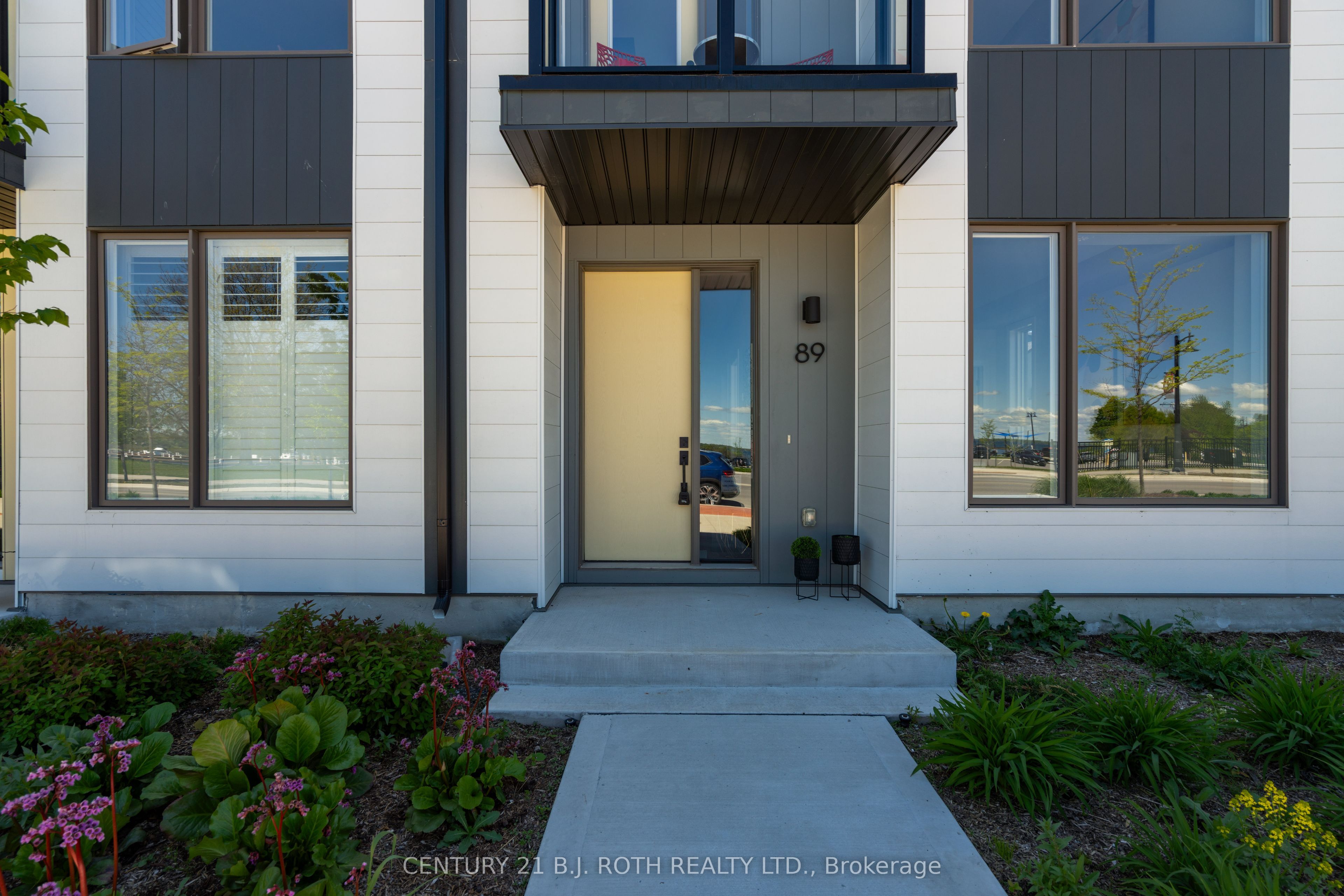89 Lightfoot Drive Property Photo 6