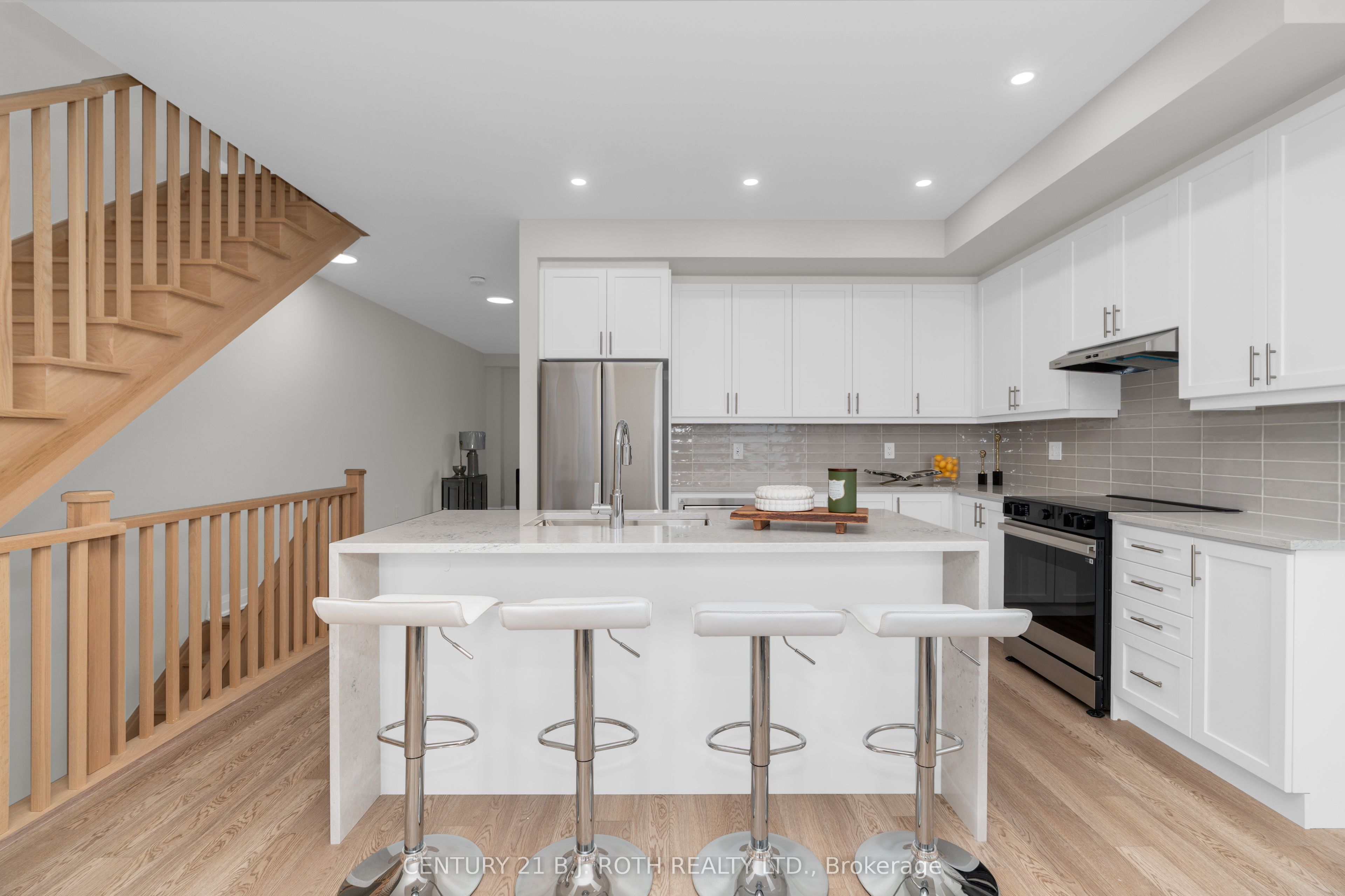 89 Lightfoot Drive Property Photo 12