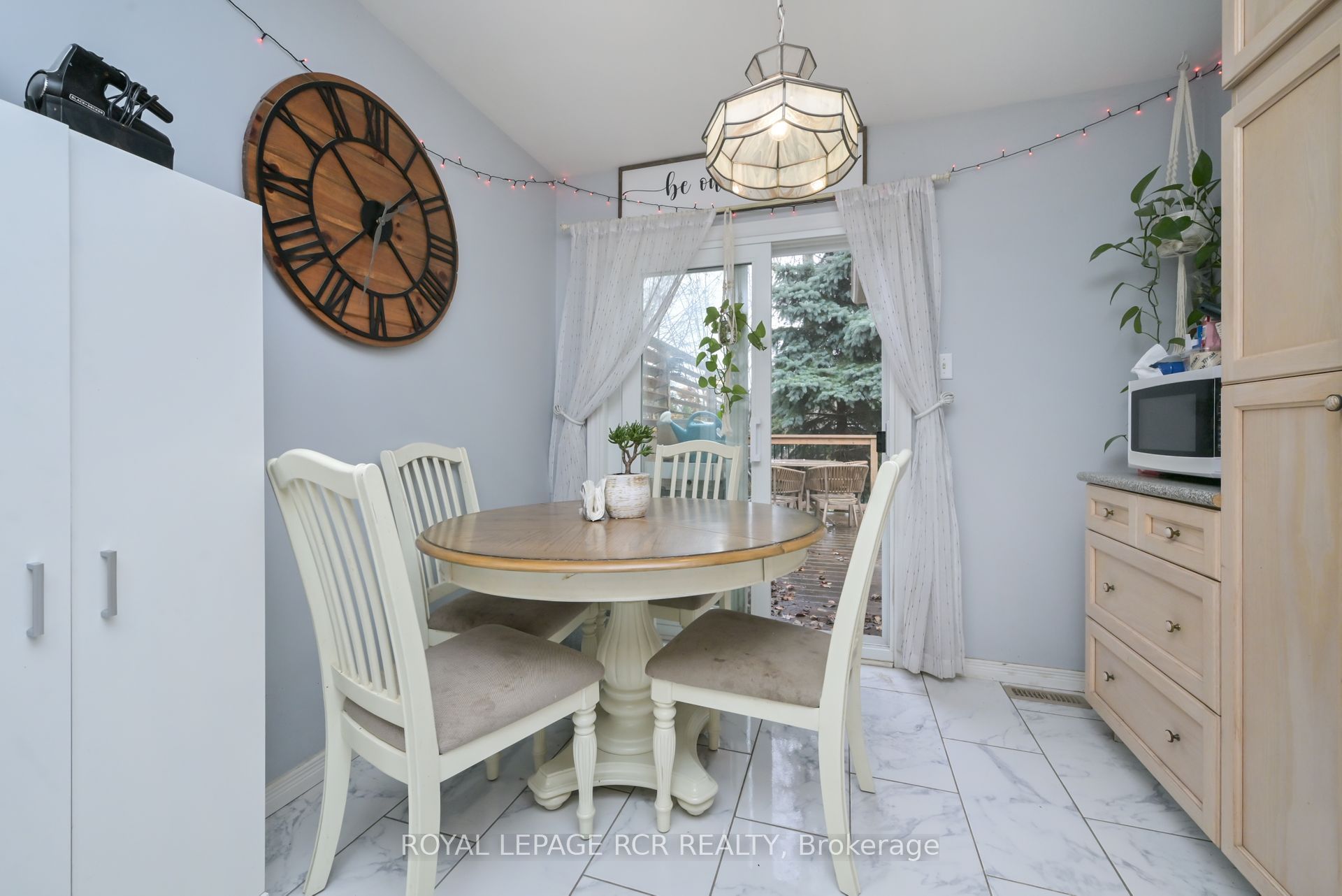 121 Dyer Drive Property Photo 8