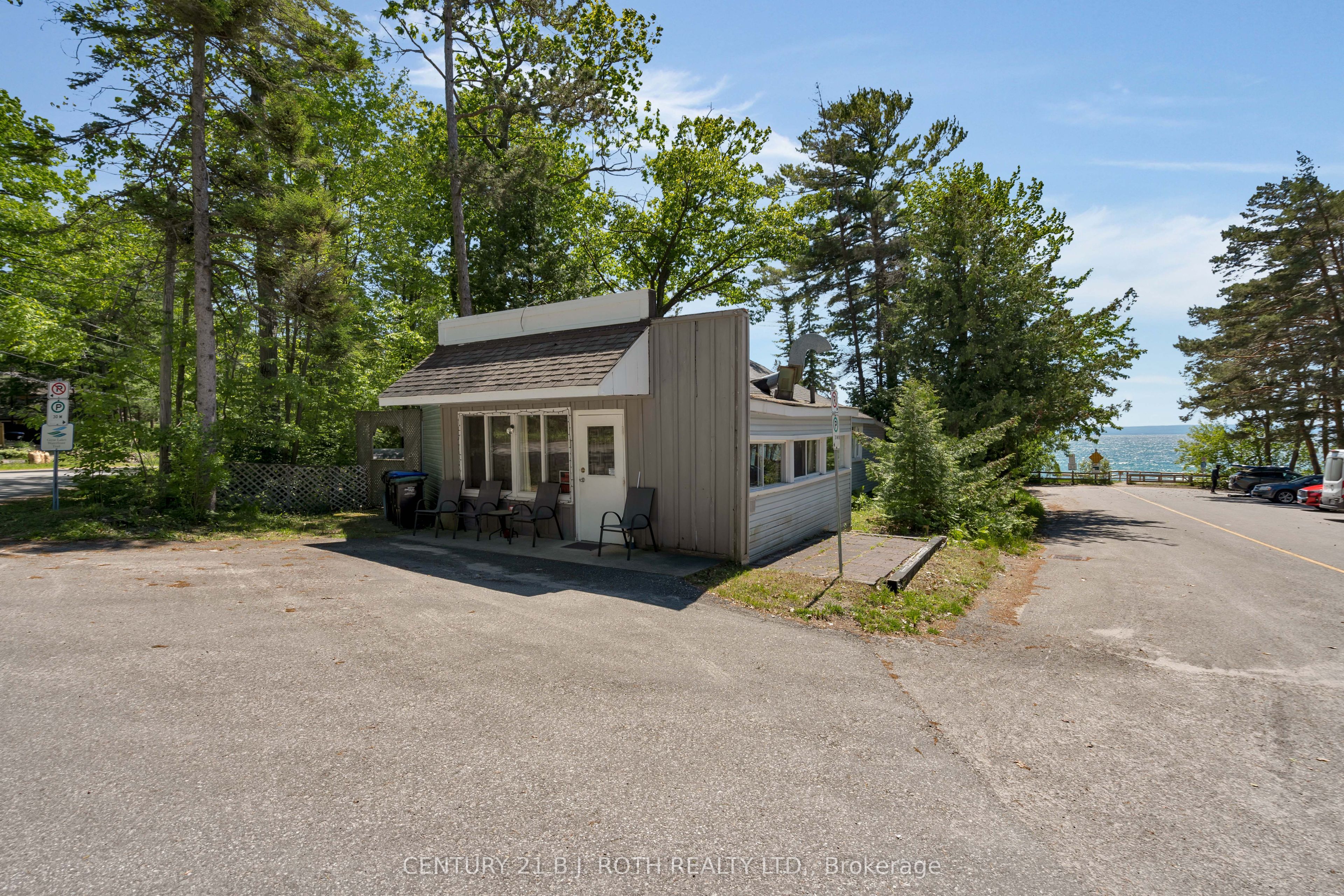 2026 Tiny Beaches Road S Property Photo 35