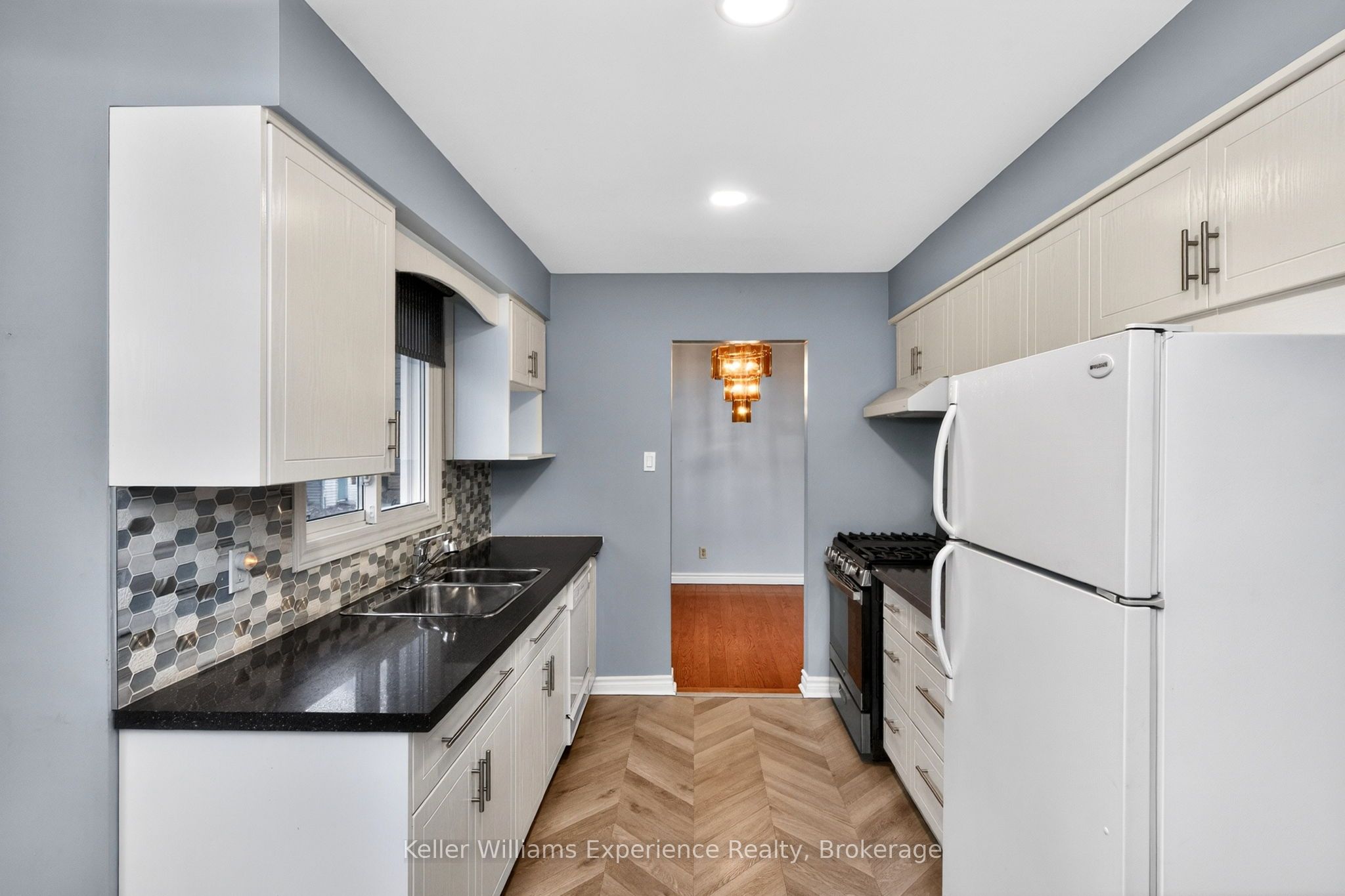 19 Viel Street Property Photo 6