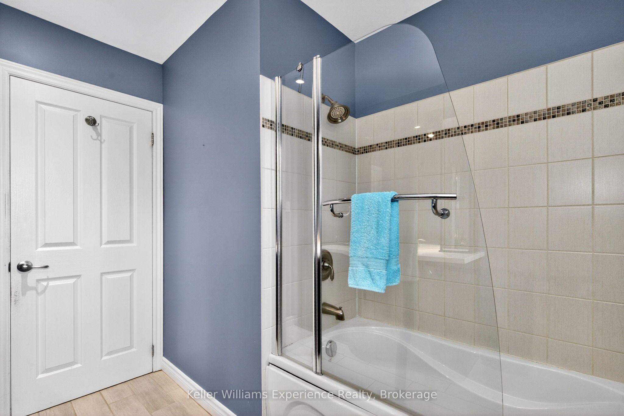 19 Viel Street Property Photo 35