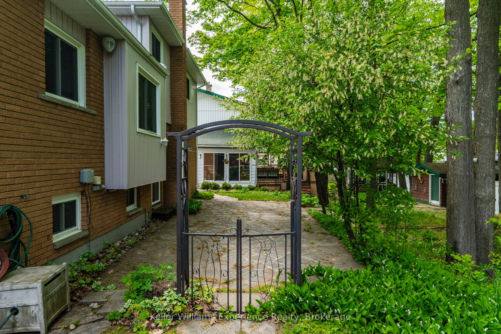 19 Viel Street Property Photo 42
